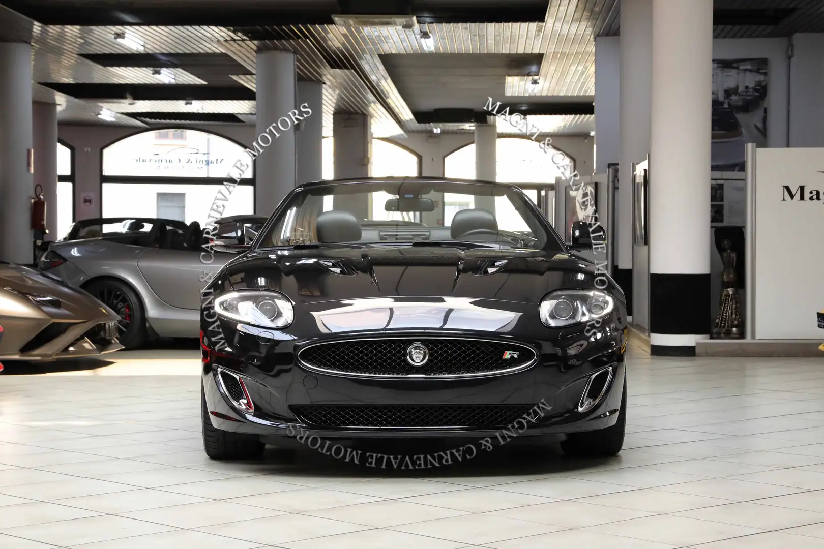 Jaguar XK8 R CABRIO|TELECAMERA|NAVIGATORE|20''|ALPINE AUDIO Noir - 2