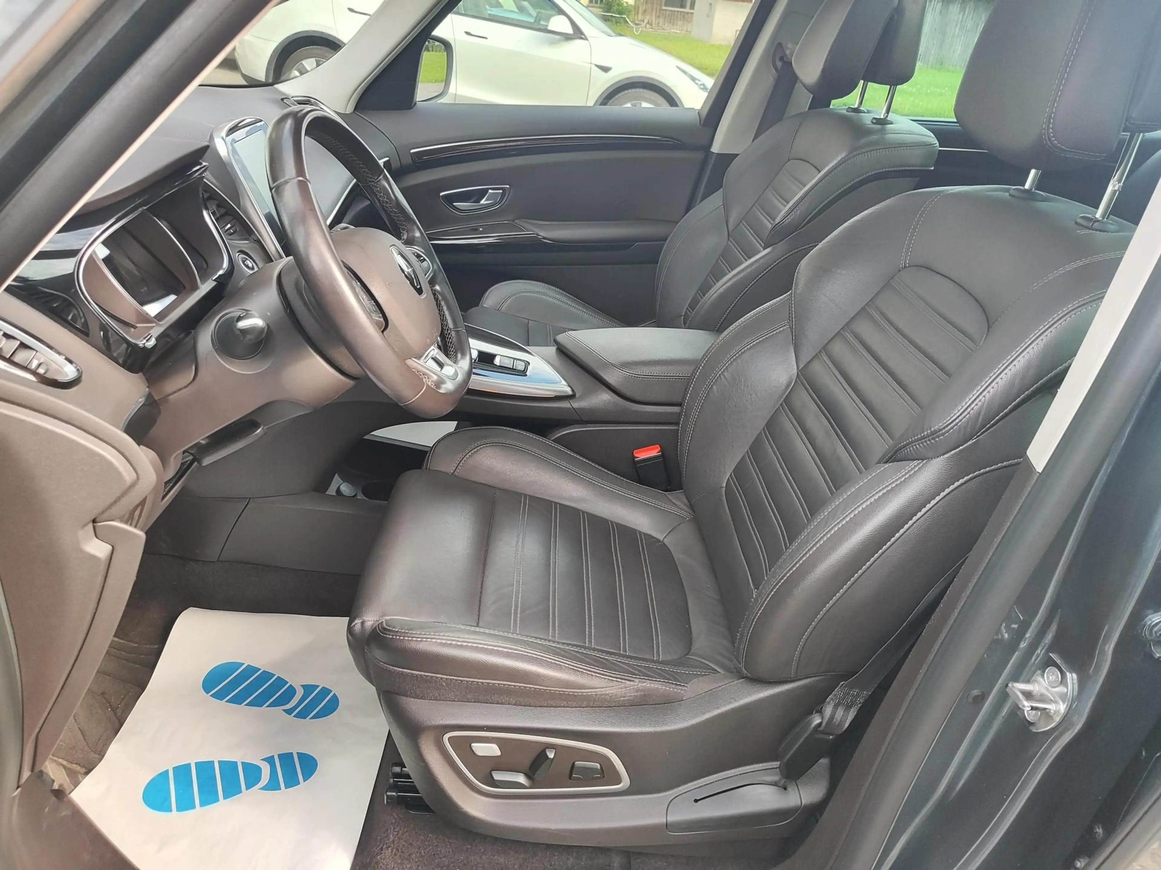 Renault Espace 1.6 dCi Energy Intens 118 kW (160 PS), Automati... — photo 9