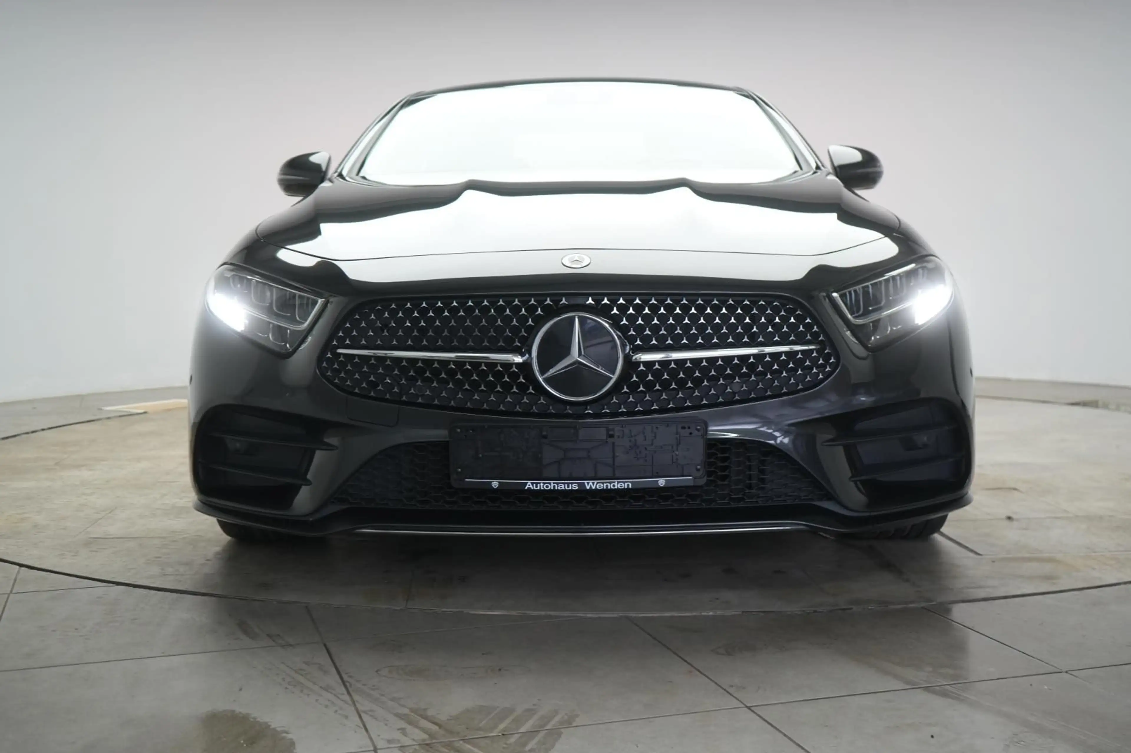 Mercedes-Benz CLS 220 d 9G-Tronic Avantgarde Leder/Temp/Kamera — photo 2