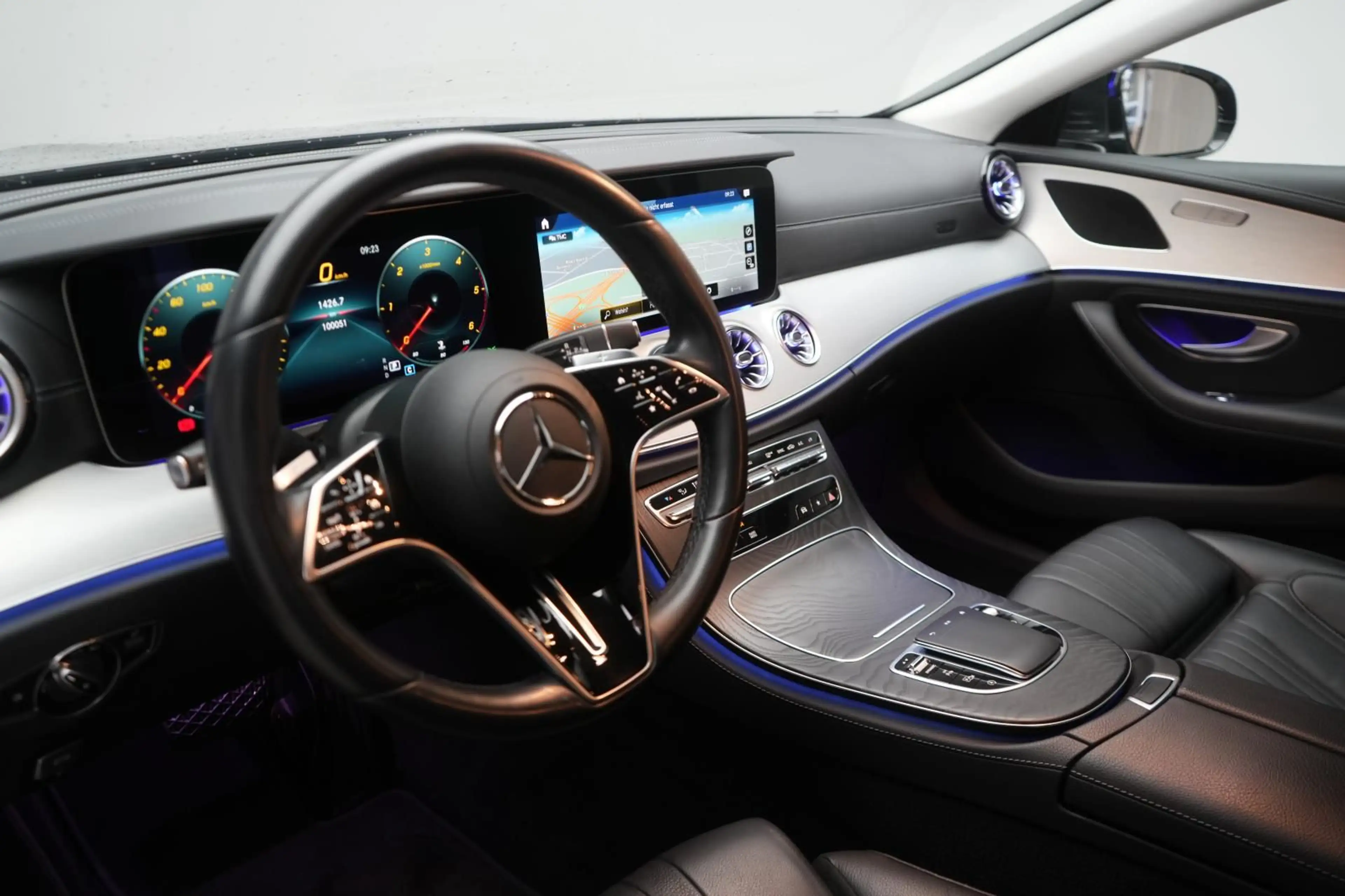 Mercedes-Benz CLS 220 d 9G-Tronic Avantgarde Leder/Temp/Kamera — photo 12