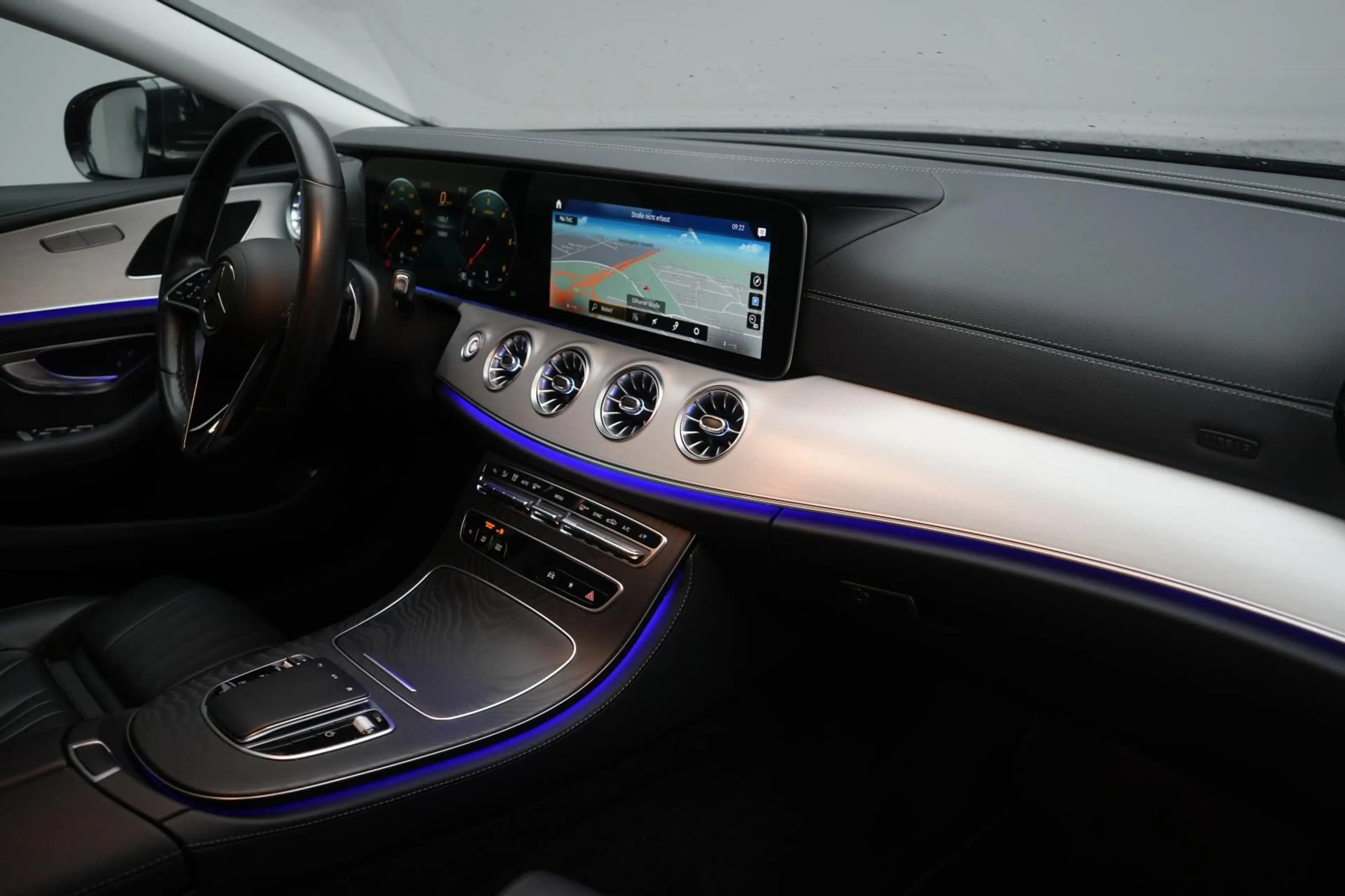 Mercedes-Benz CLS 220 d 9G-Tronic Avantgarde Leder/Temp/Kamera — photo 7