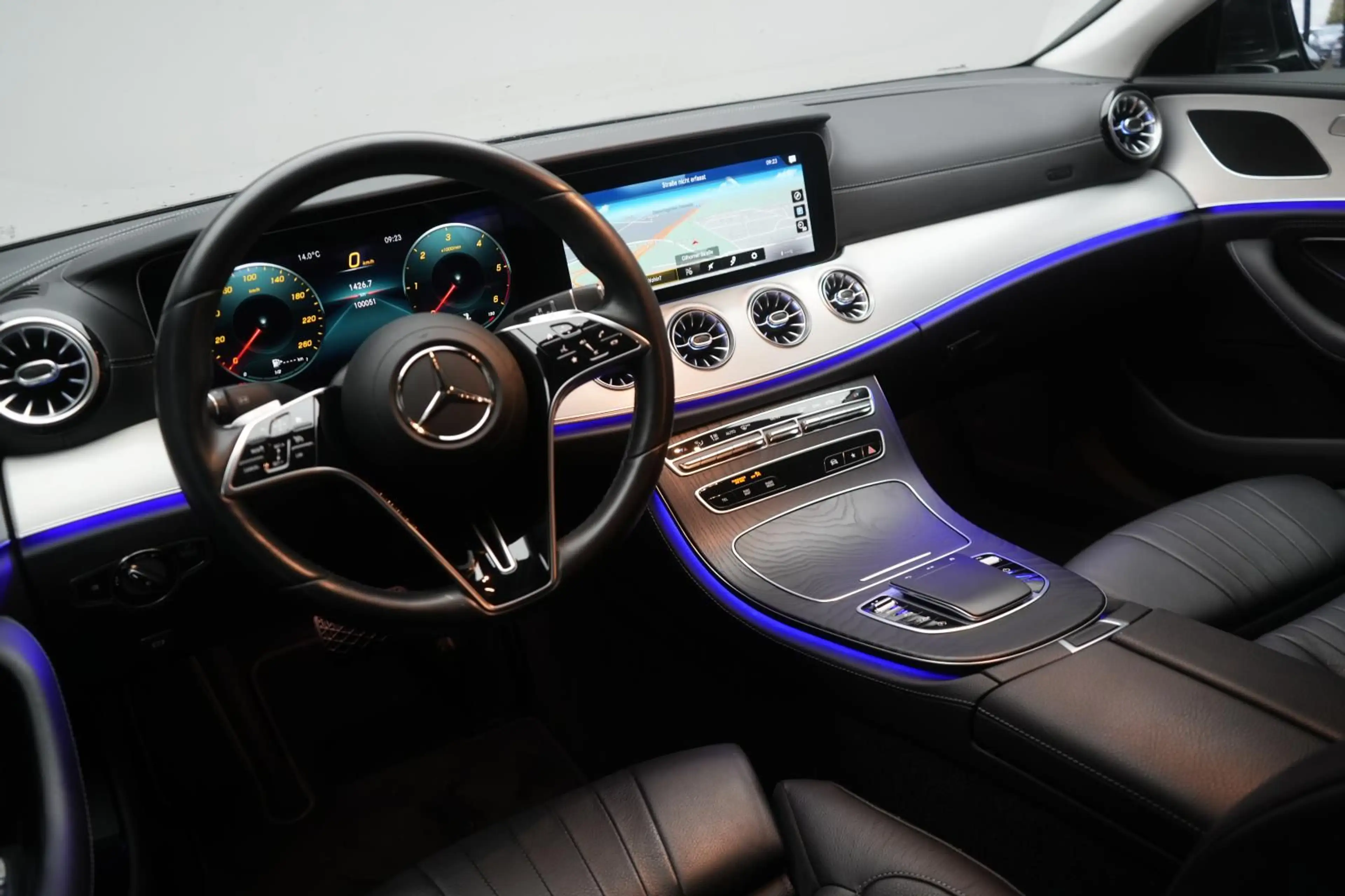 Mercedes-Benz CLS 220 d 9G-Tronic Avantgarde Leder/Temp/Kamera — photo 13