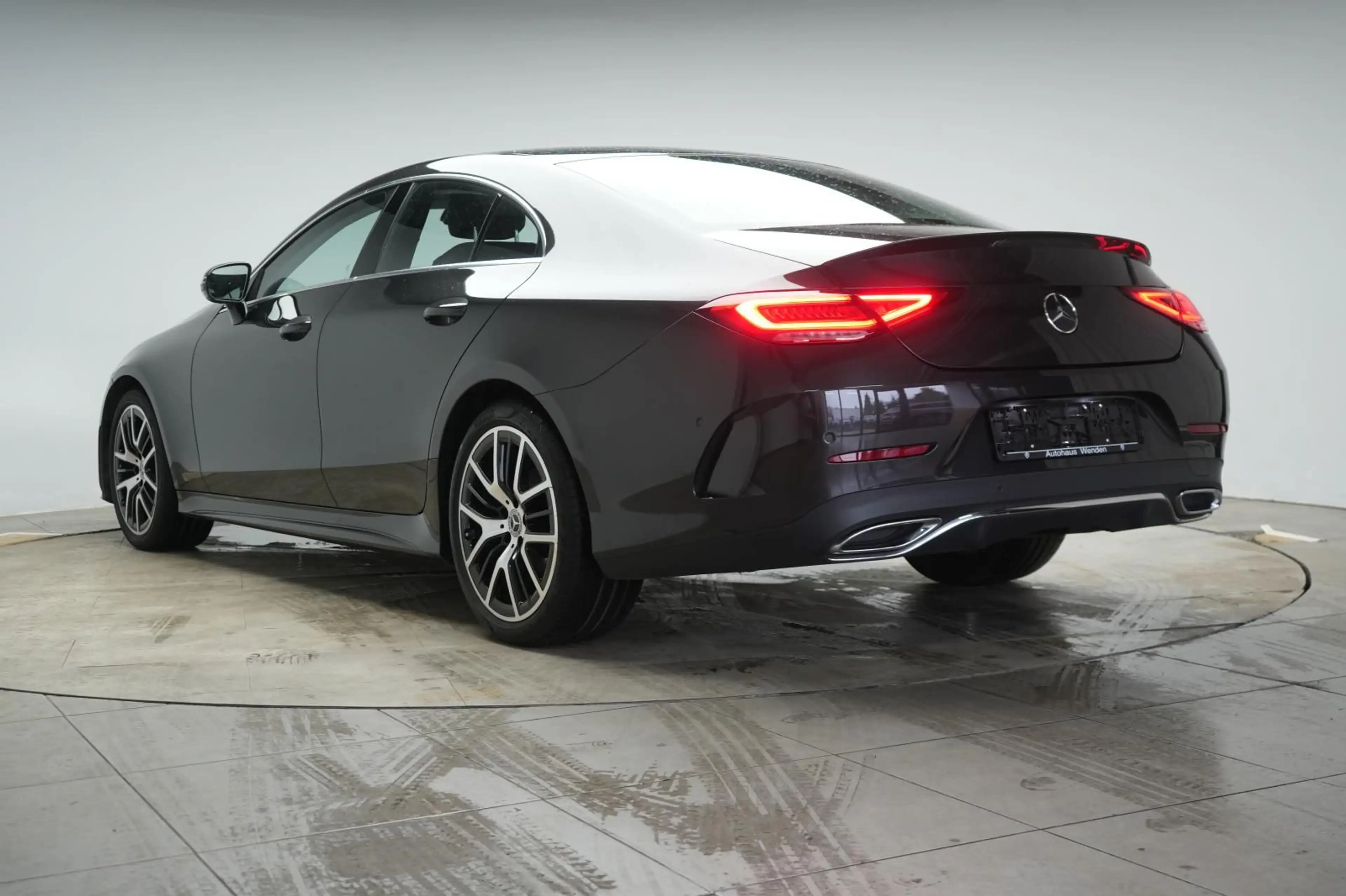 Mercedes-Benz CLS 220 d 9G-Tronic Avantgarde Leder/Temp/Kamera — photo 5