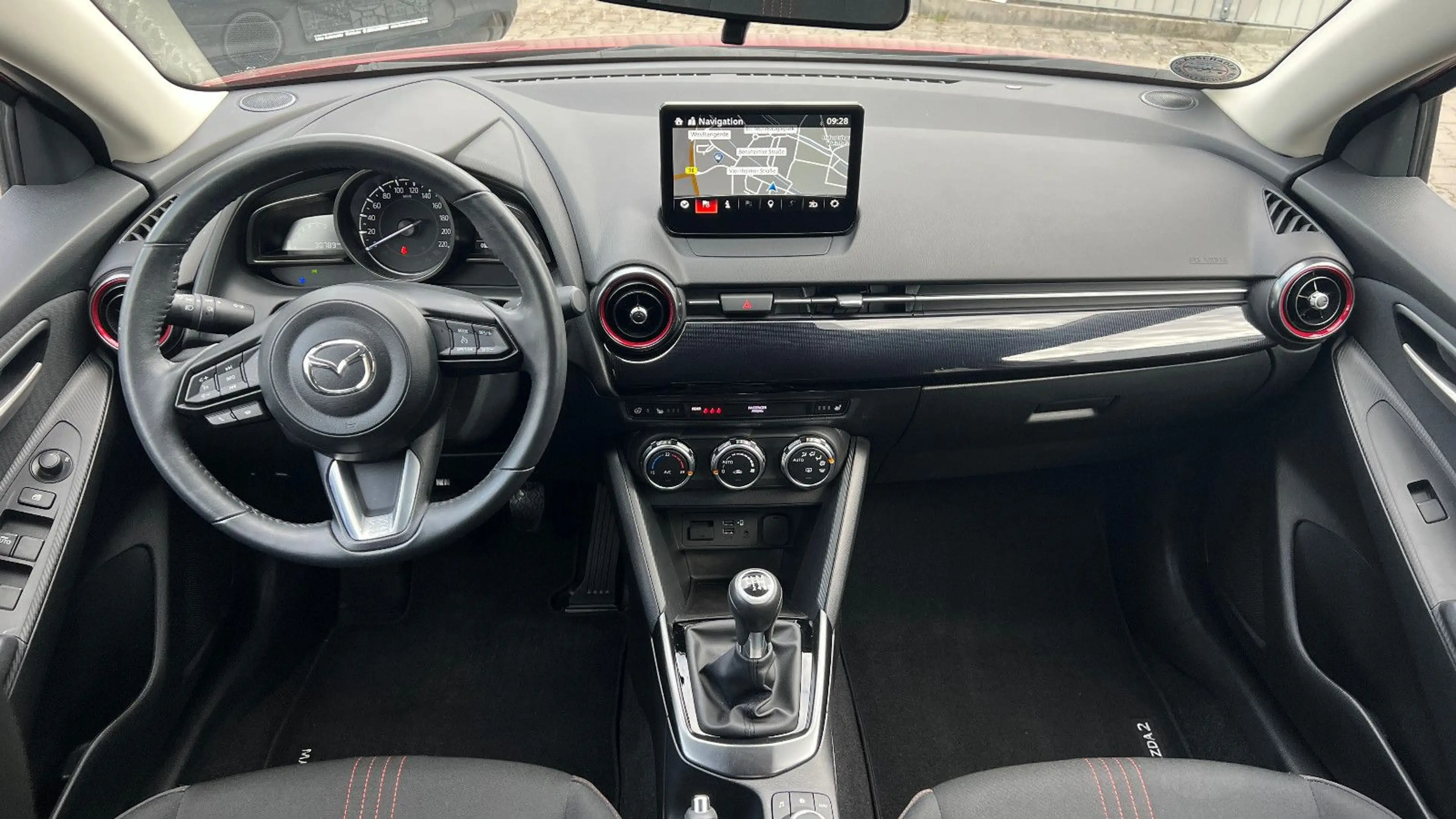 Mazda 2 Lim. Homura/AHK/6 J. Mazda-Garantie/Top — photo 12