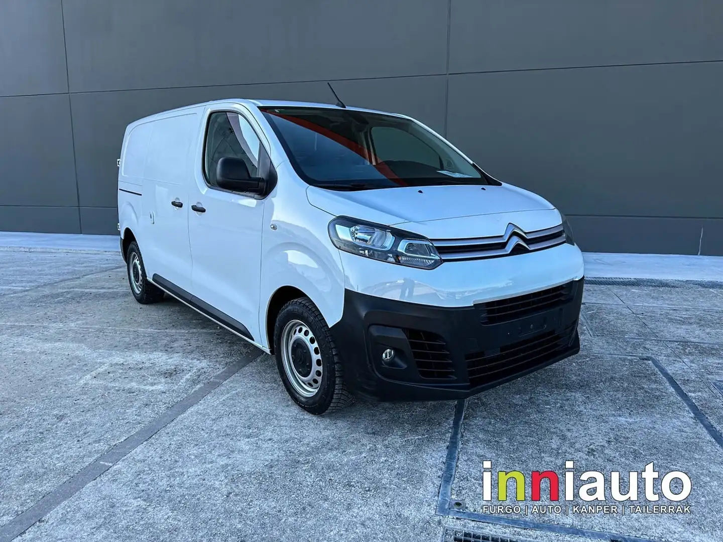 Citroen Jumpy Fg. BlueHDI Talla M Club 120 Blanco - 1