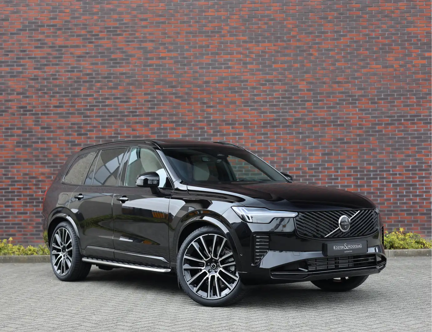 Volvo XC90 T8 AWD Ultra Dark *Trekhaak*Bow&Wil*Treeplanken* Negro - 1