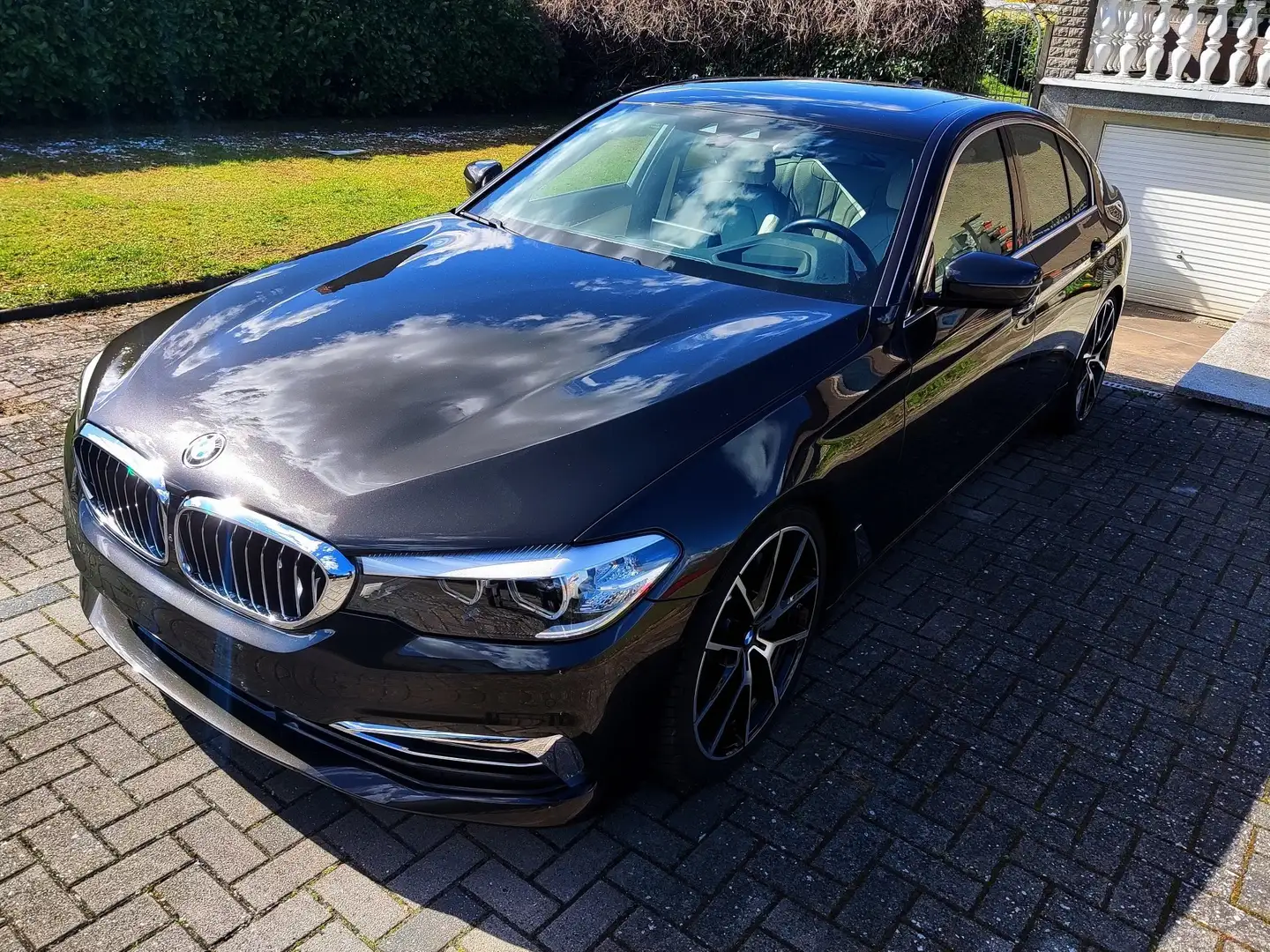 BMW 540 540i Aut. Luxury Line, HeadUp, GSD, LED, Hnědá - 1