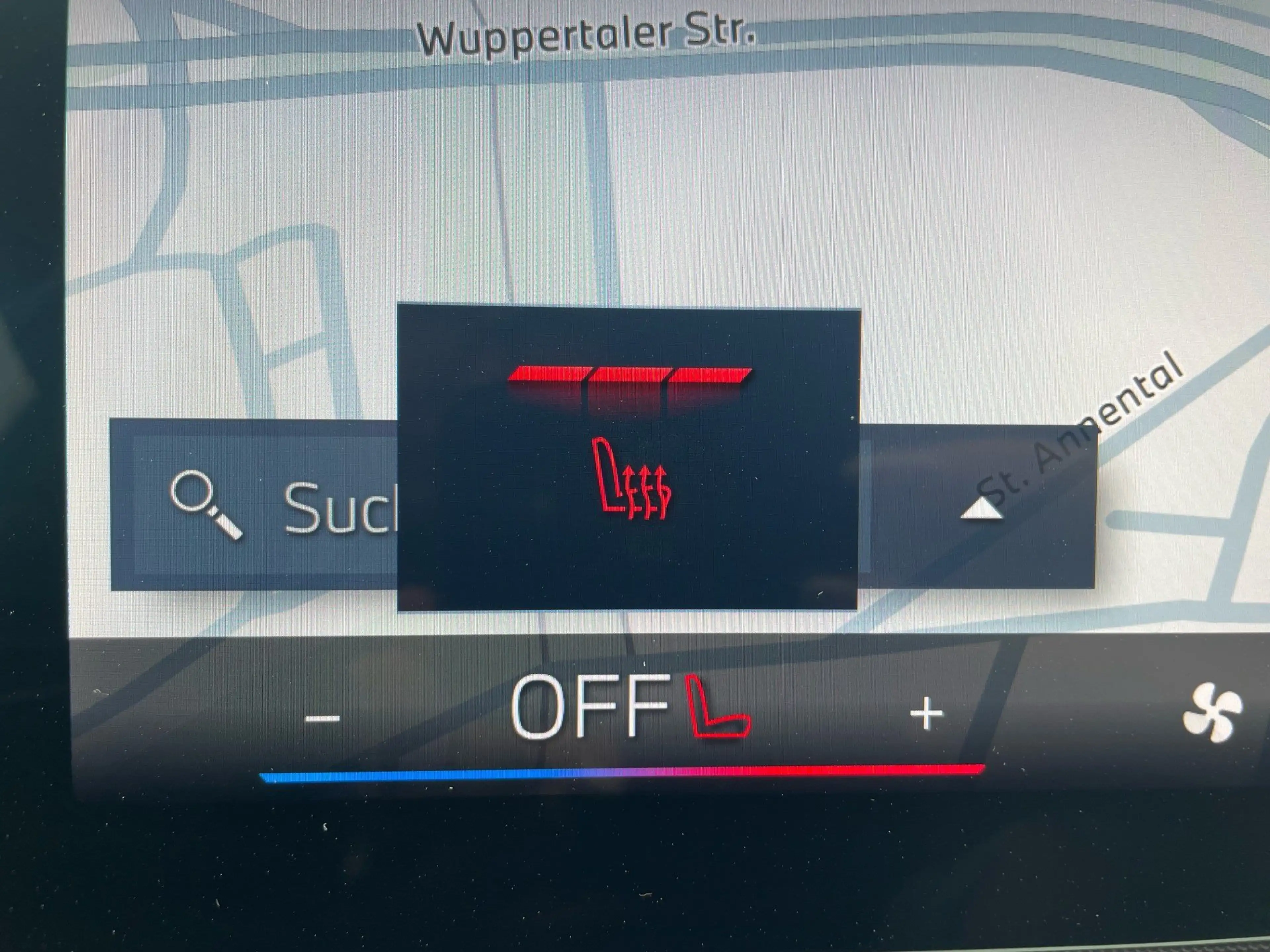 BMW X1 sDrive20d || AHK Keyless adapt.LED — photo 13