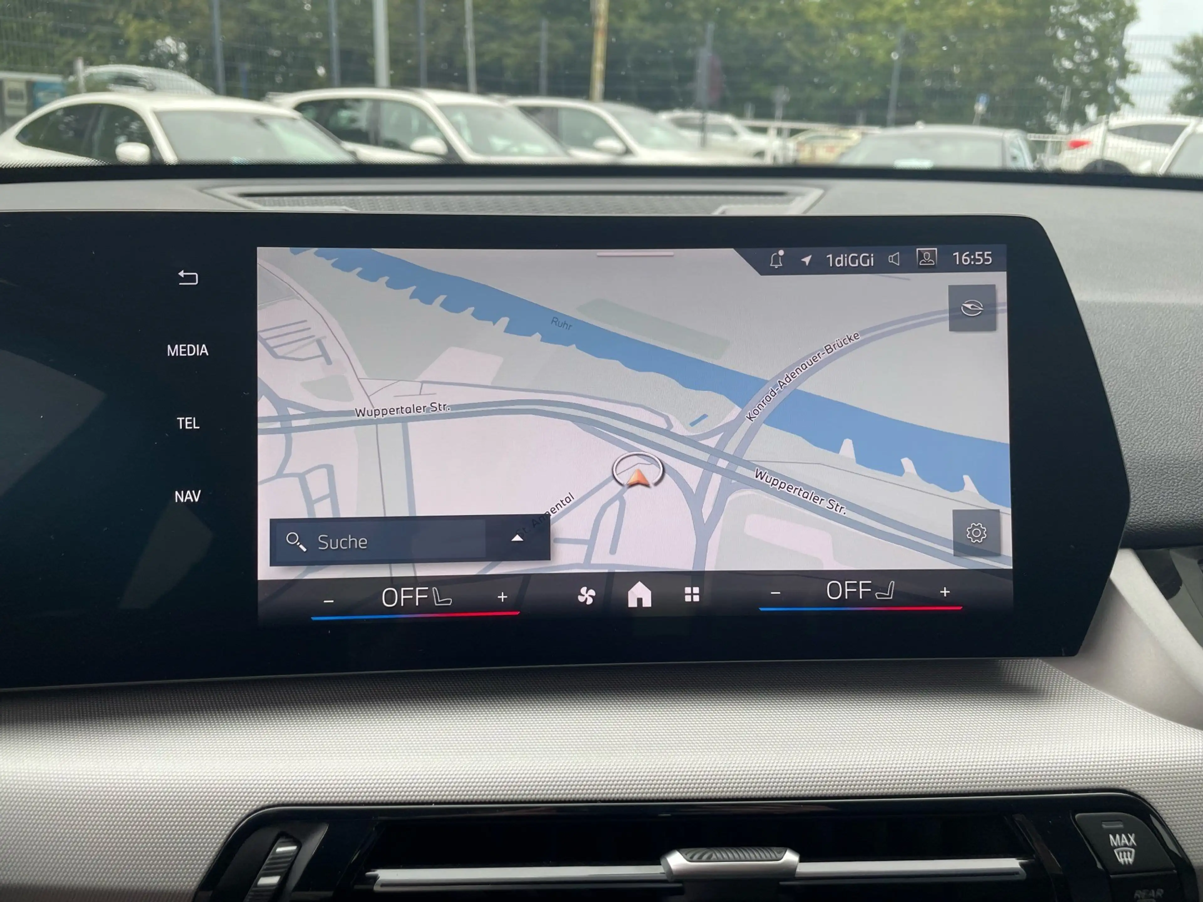 BMW X1 sDrive20d || AHK Keyless adapt.LED — photo 12