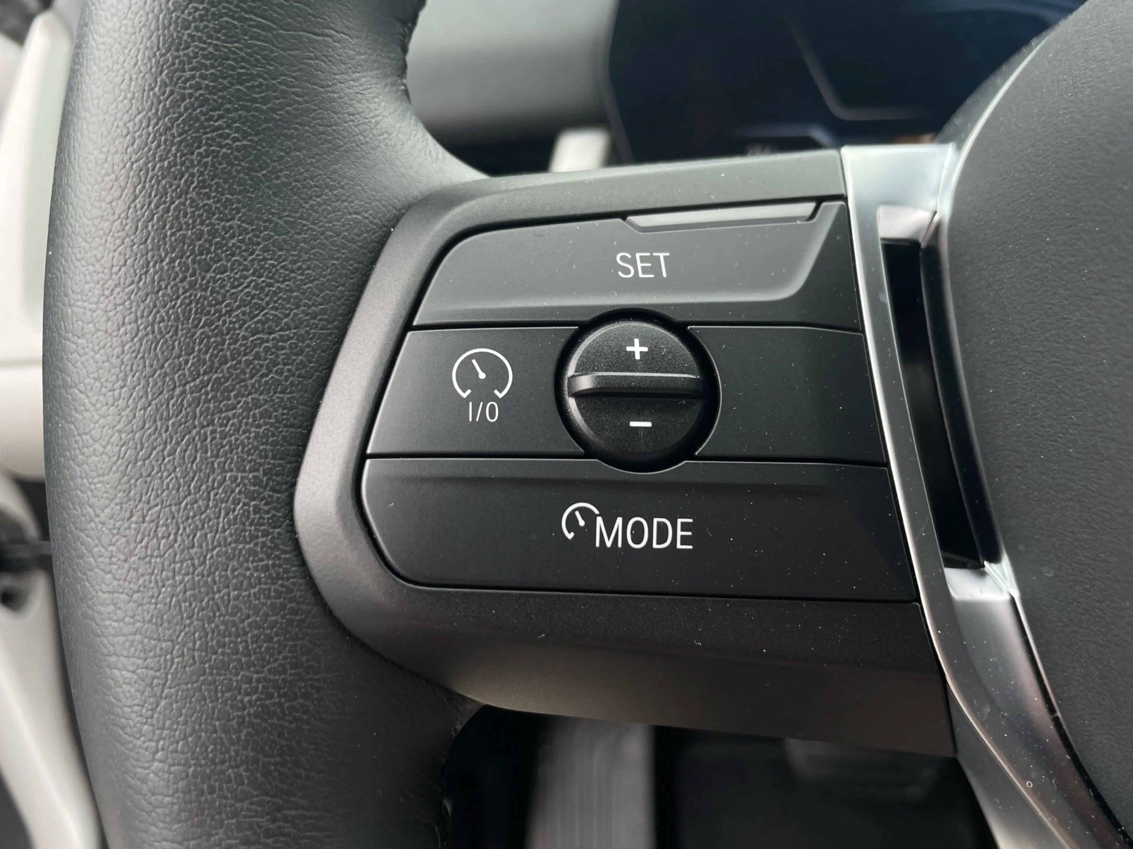 BMW X1 sDrive20d || AHK Keyless adapt.LED — photo 10
