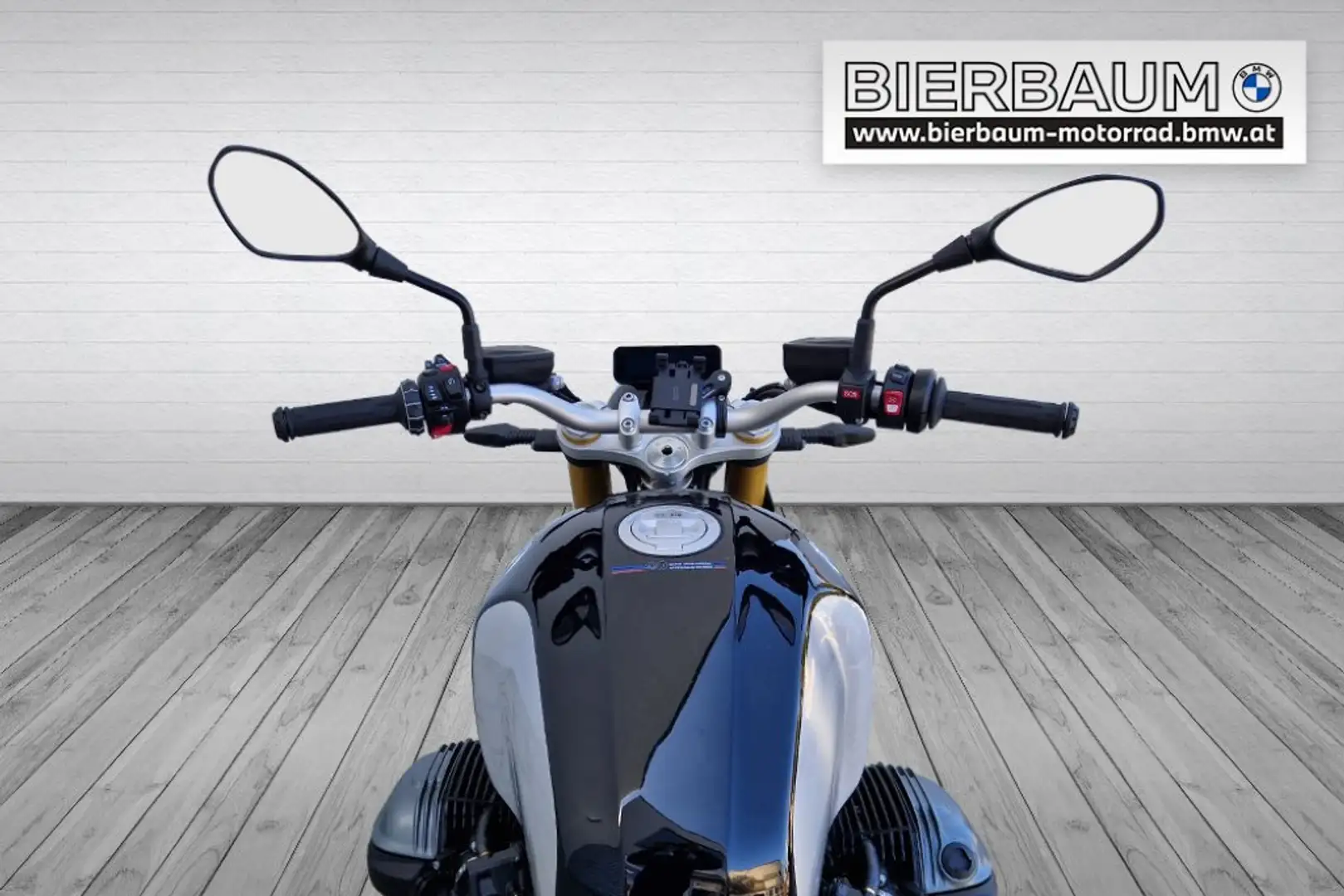 BMW R 12 R12 NineT Schwarz - 2