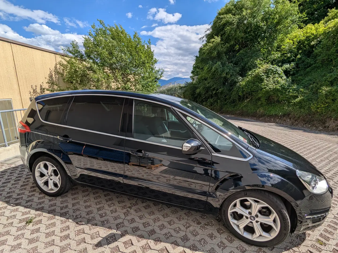 Ford S-Max S-Max 2.0 tdci Titanium Business 163cv powershift Negro - 2