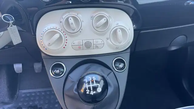 Fiat 500 view 13