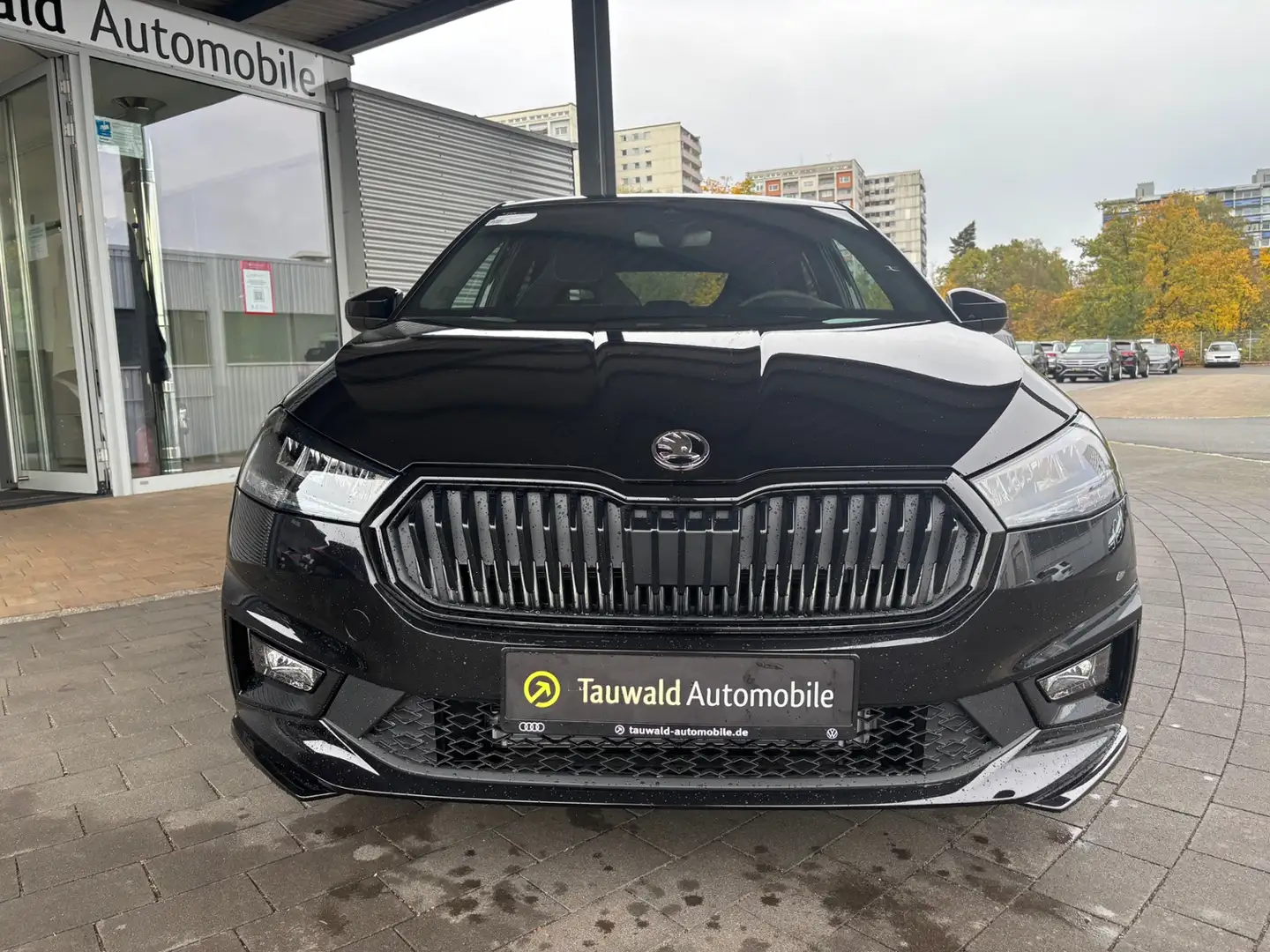 Skoda Fabia 1.0 TSI DSG Monte Carlo SHZ/PDC/Smartlink Schwarz - 2