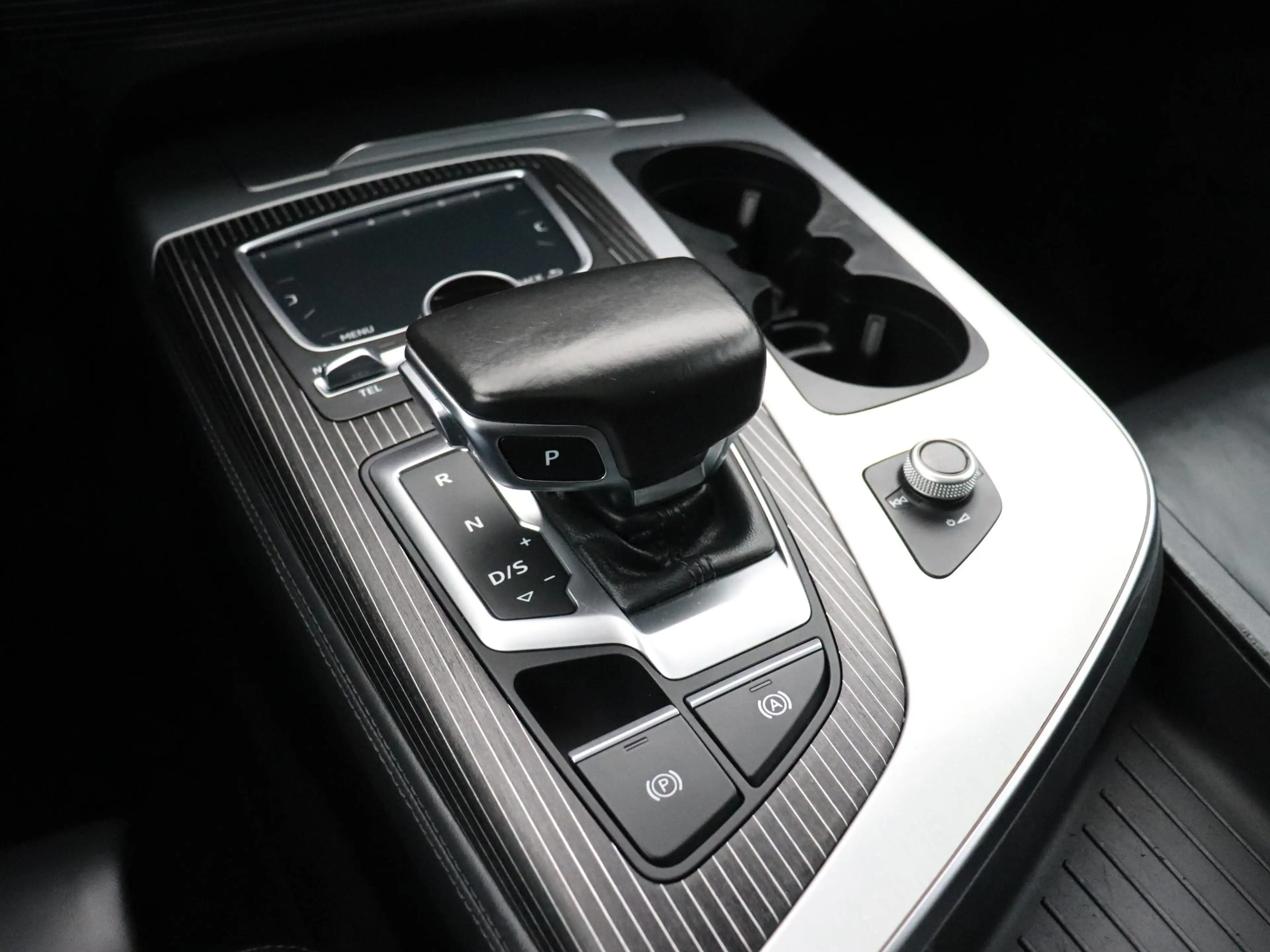 Audi Q7 e-tron 3.0 TDI quattro Premium | LEDER | MEMORY | PANO-DA — photo 29