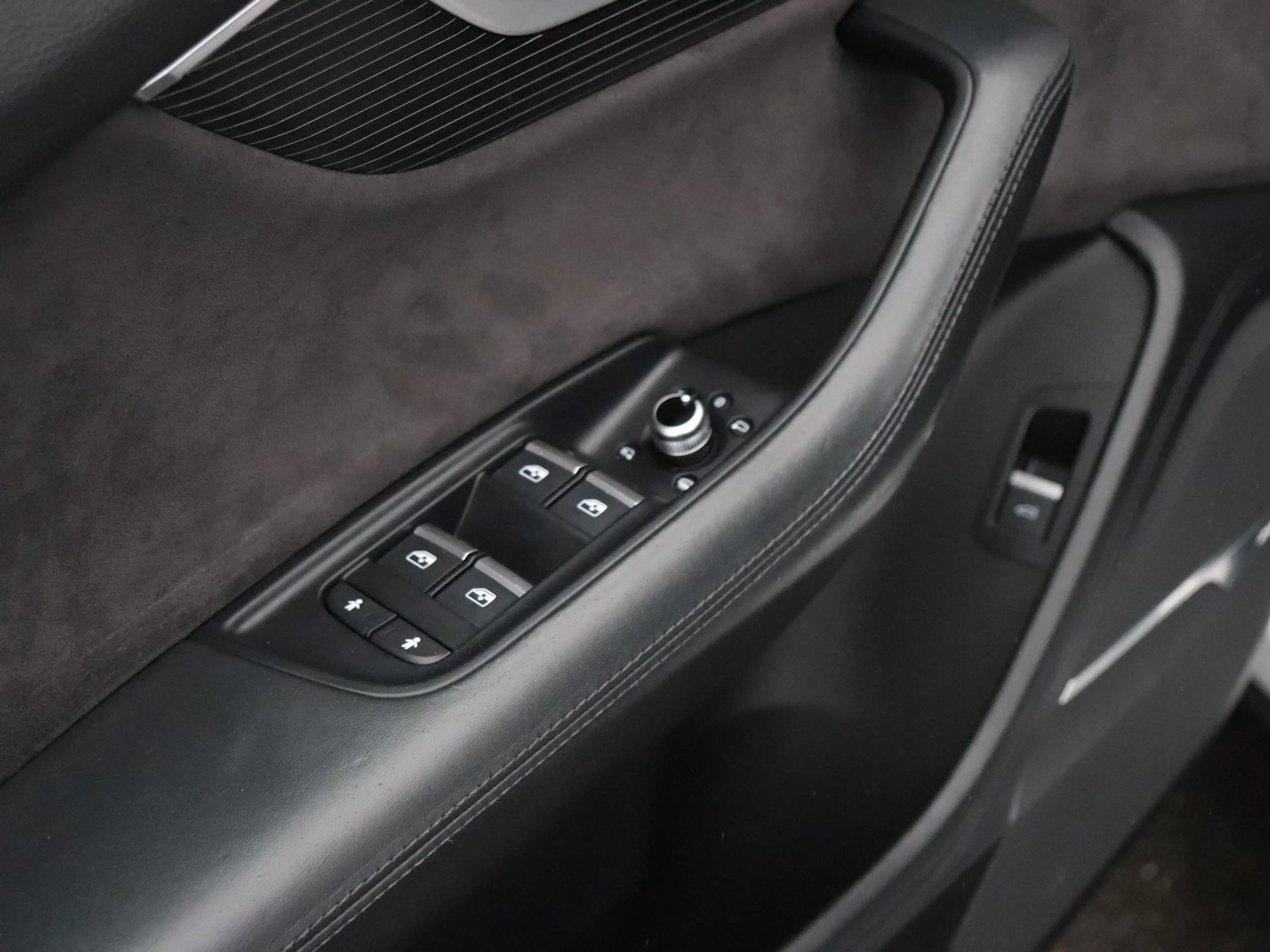 Audi Q7 e-tron 3.0 TDI quattro Premium | LEDER | MEMORY | PANO-DA — photo 21