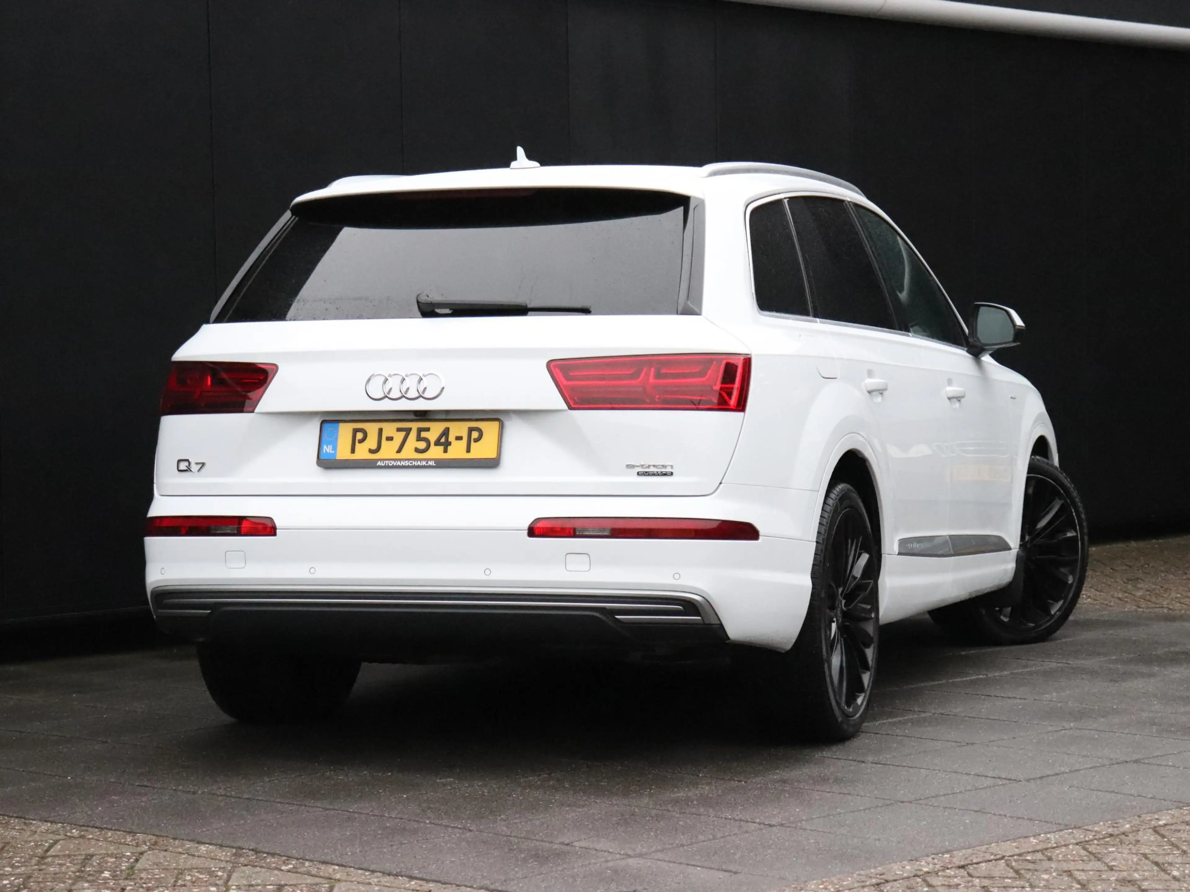 Audi Q7 e-tron 3.0 TDI quattro Premium | LEDER | MEMORY | PANO-DA — photo 3