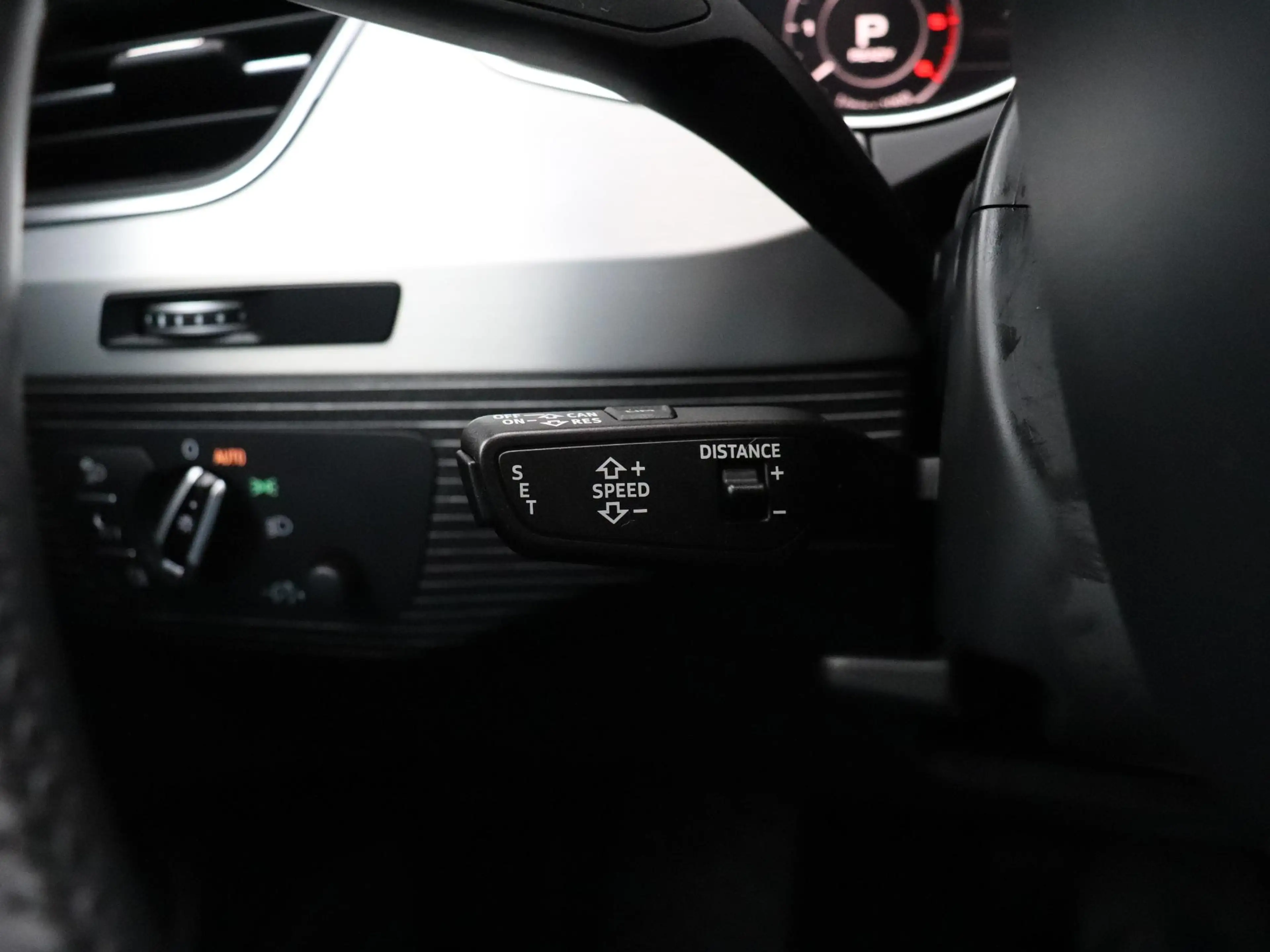 Audi Q7 e-tron 3.0 TDI quattro Premium | LEDER | MEMORY | PANO-DA — photo 25