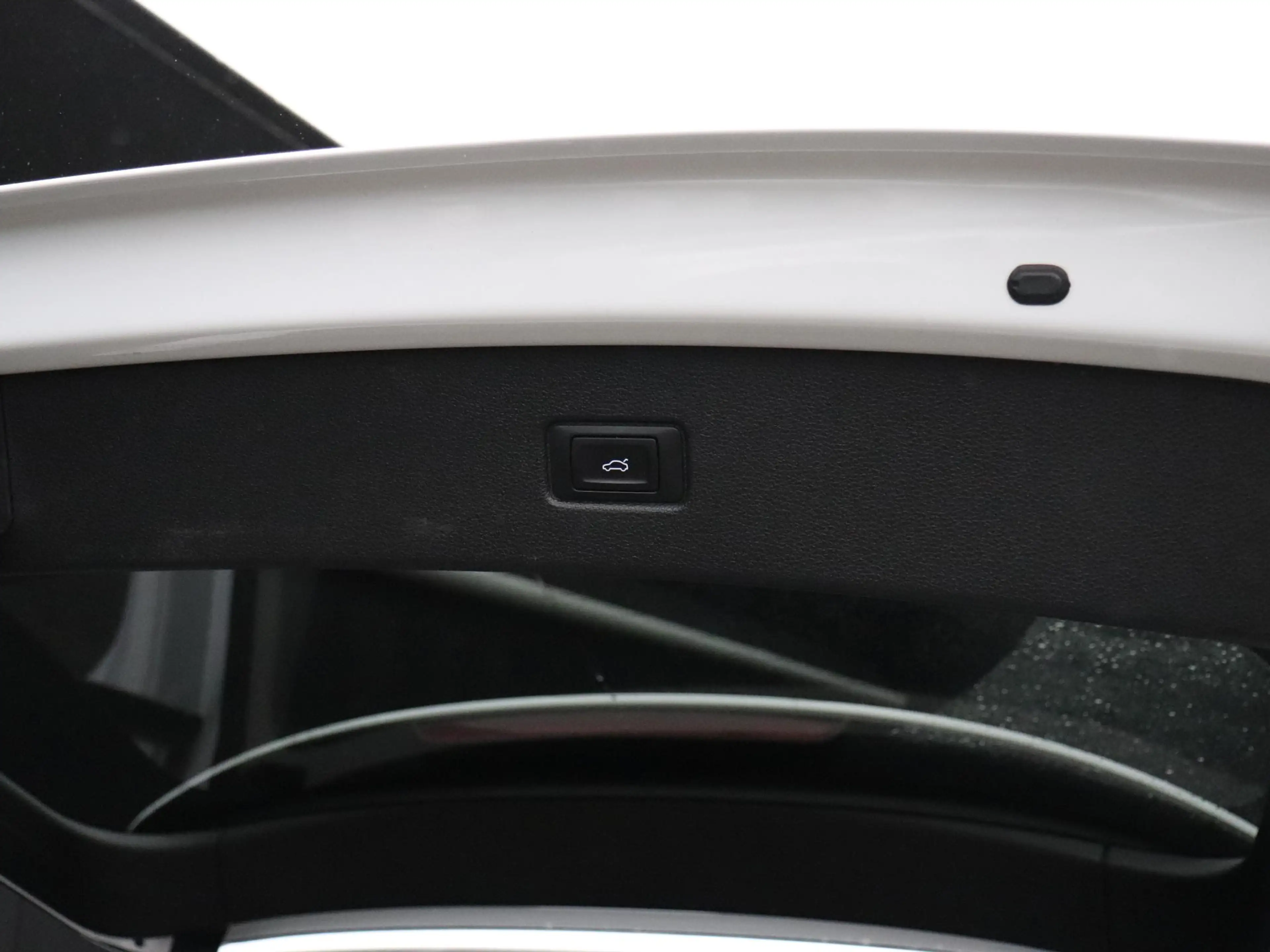 Audi Q7 e-tron 3.0 TDI quattro Premium | LEDER | MEMORY | PANO-DA — photo 18