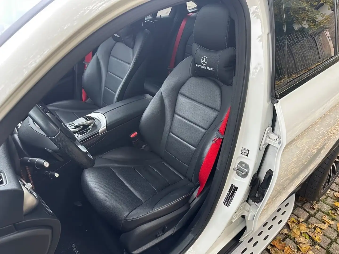 Mercedes-Benz GLC 220 d 4Matic 9G-TRONIC AMG Line - 1