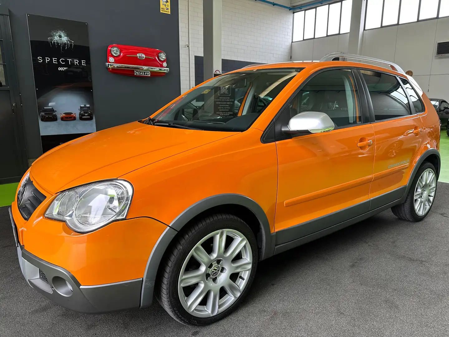 Volkswagen Polo Cross 5p 1.4 tdi 70cv Cross Arancione - 1