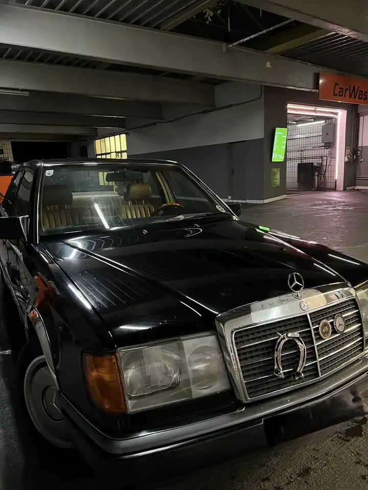 Mercedes-Benz 200 E 200, foto 4