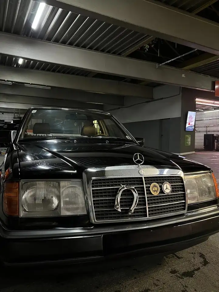 Mercedes-Benz 200 E 200, foto 7
