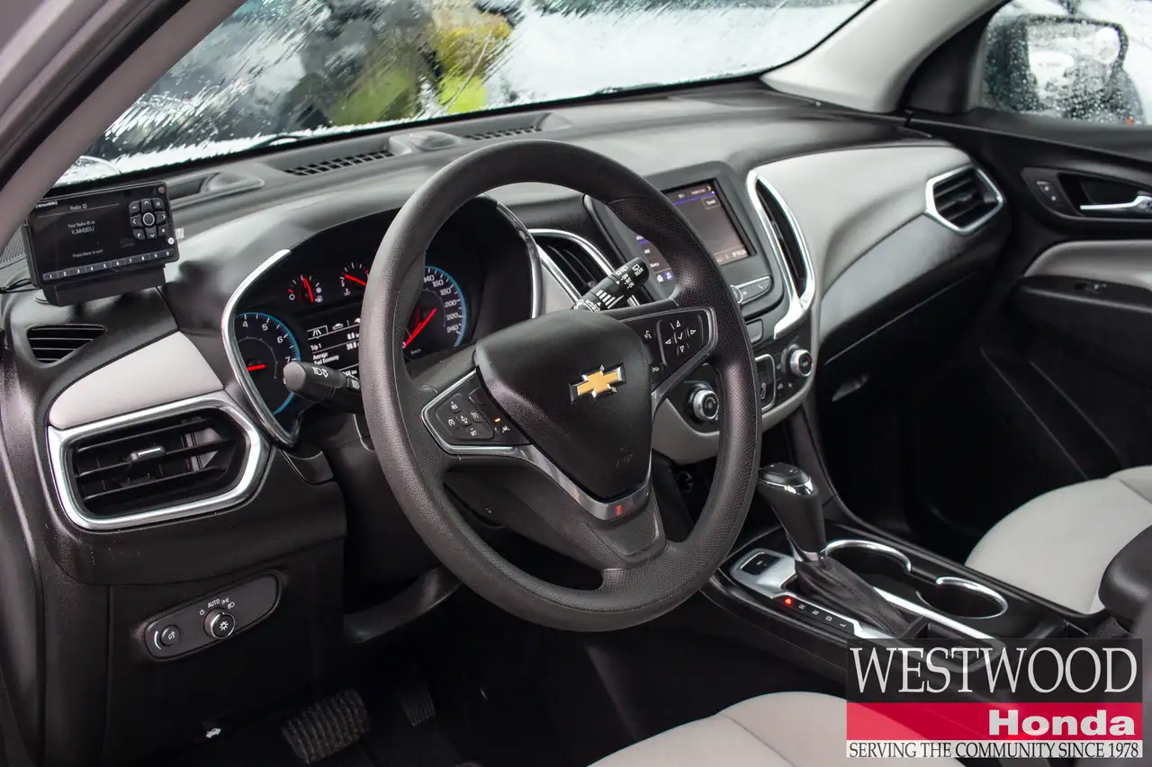 Chevrolet Equinox снимка Chevrolet Equinox
