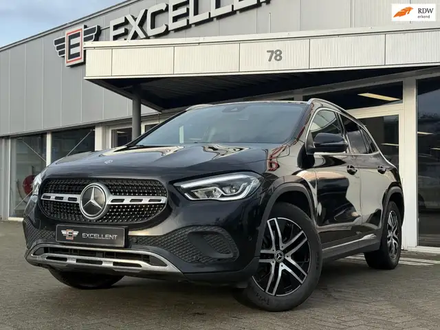 Mercedes-Benz GLA 250 e Progressive Line