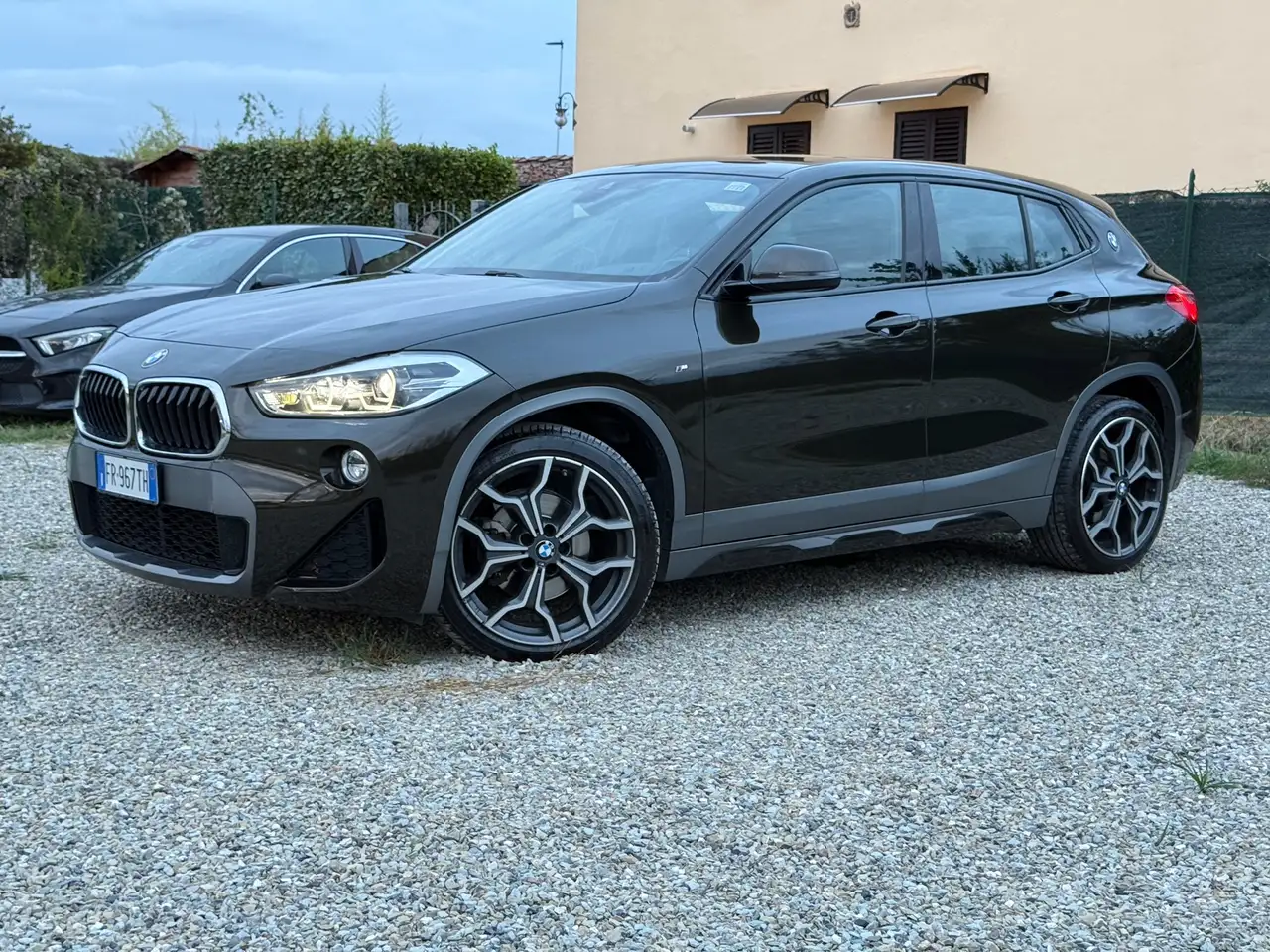 BMW X2