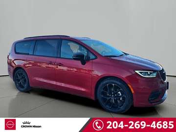 LIMITED S PKG | LOADED | CLEAN CARFAX | LOCAL VAN!
