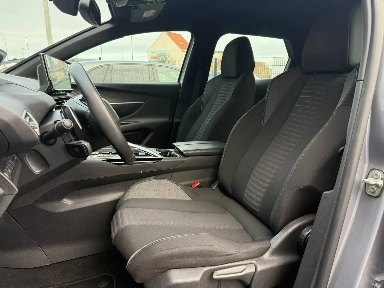 Peugeot 3008 AUTOMAAT / CARPLAY / CAMERA / AIRCO / CRUISECONTRO, миниатюра 12