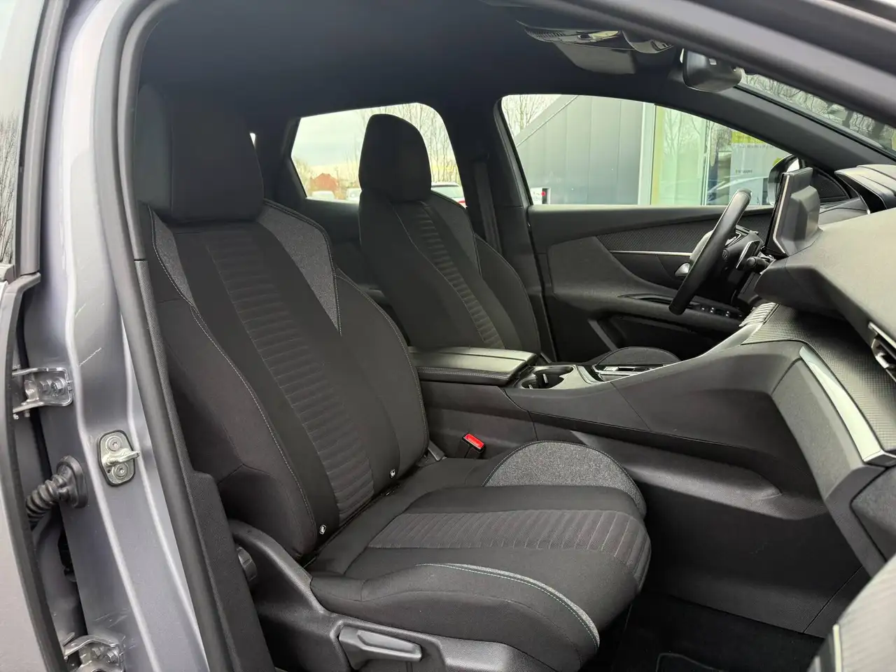 Peugeot 3008 AUTOMAAT / CARPLAY / CAMERA / AIRCO / CRUISECONTRO, миниатюра 16