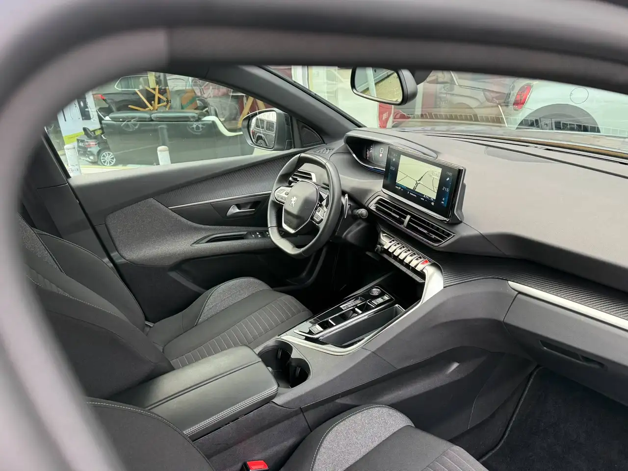 Peugeot 3008 AUTOMAAT / CARPLAY / CAMERA / AIRCO / CRUISECONTRO, миниатюра 17