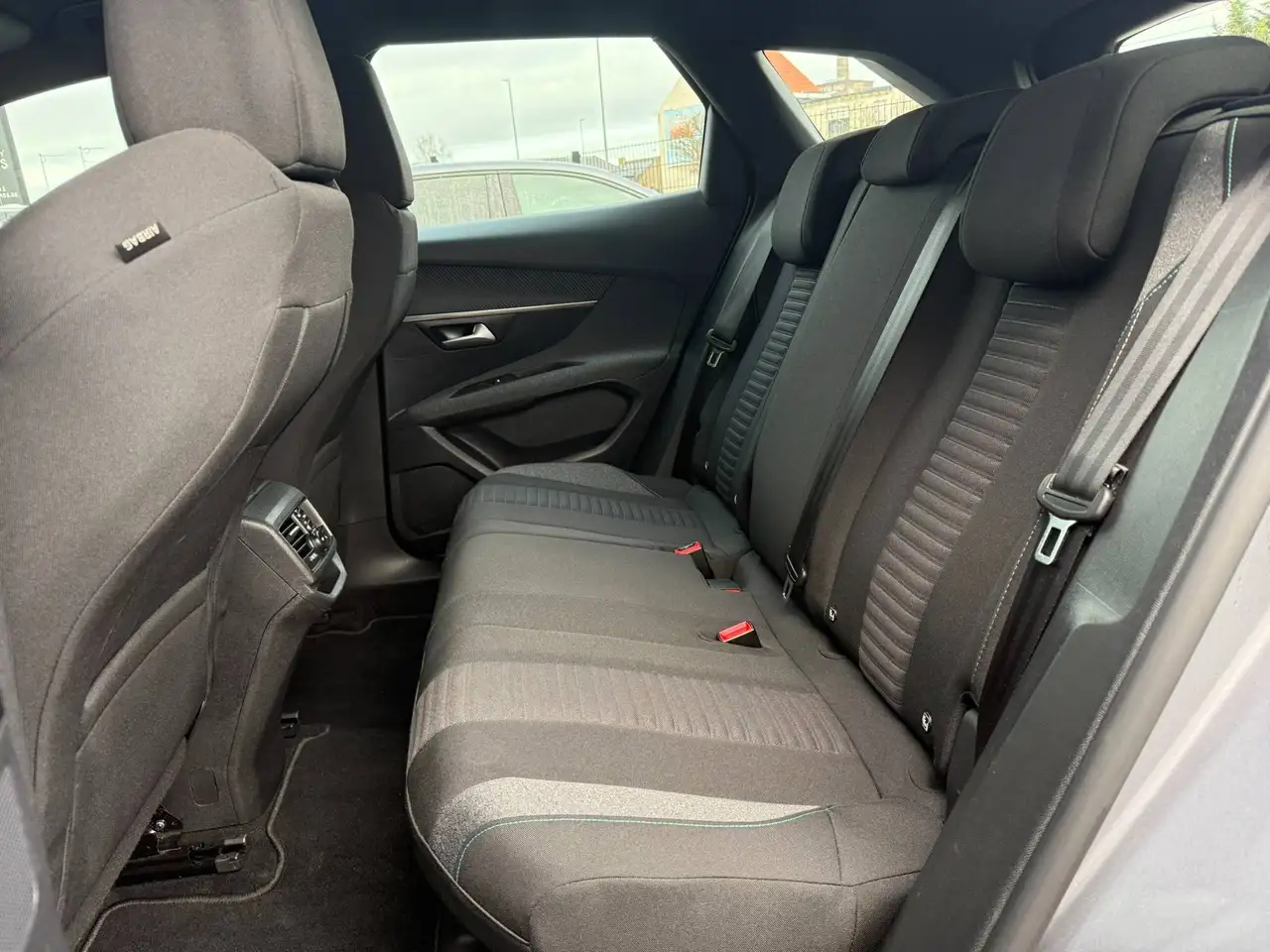 Peugeot 3008 AUTOMAAT / CARPLAY / CAMERA / AIRCO / CRUISECONTRO, миниатюра 14