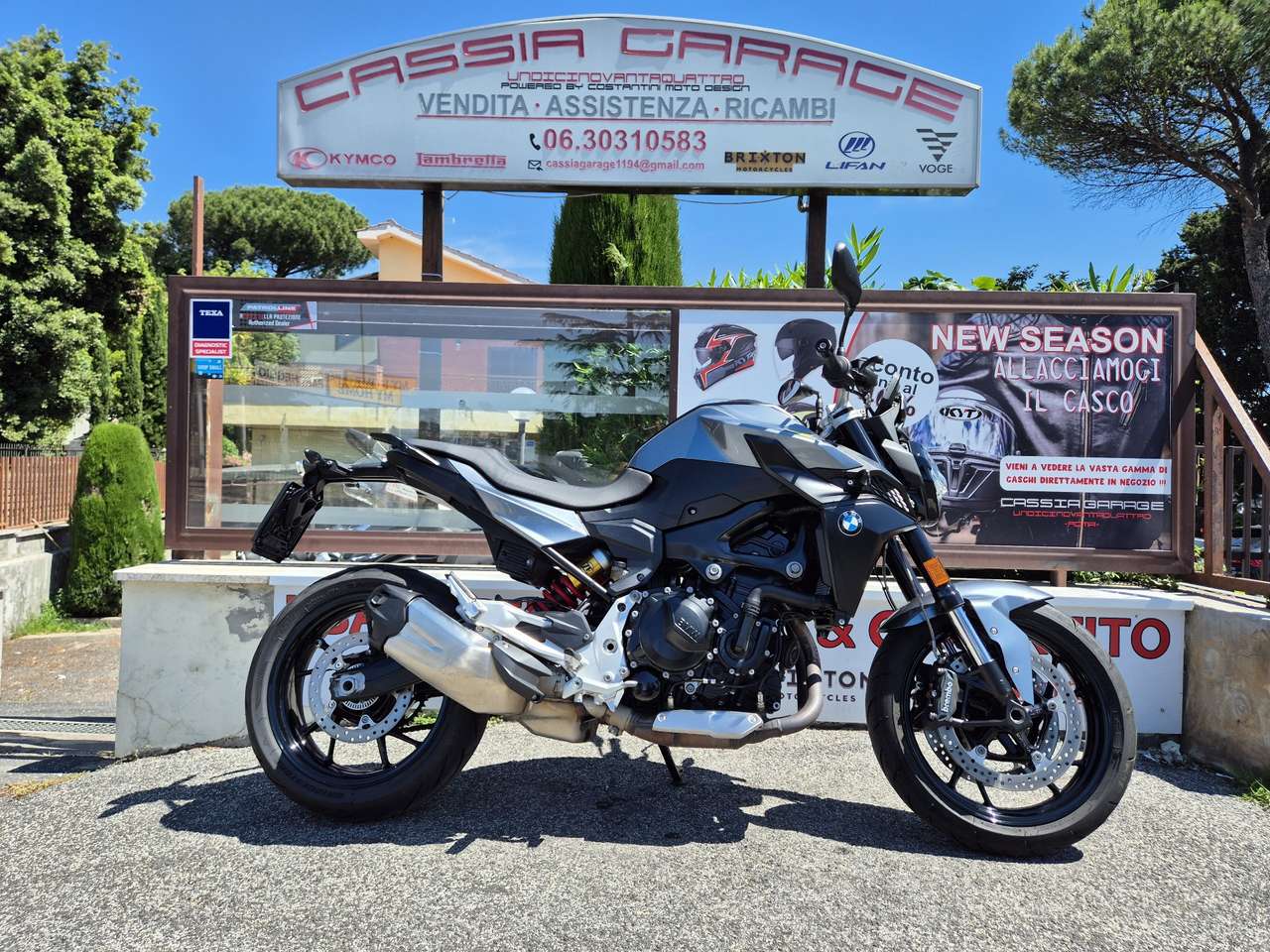BMW F 900 R
