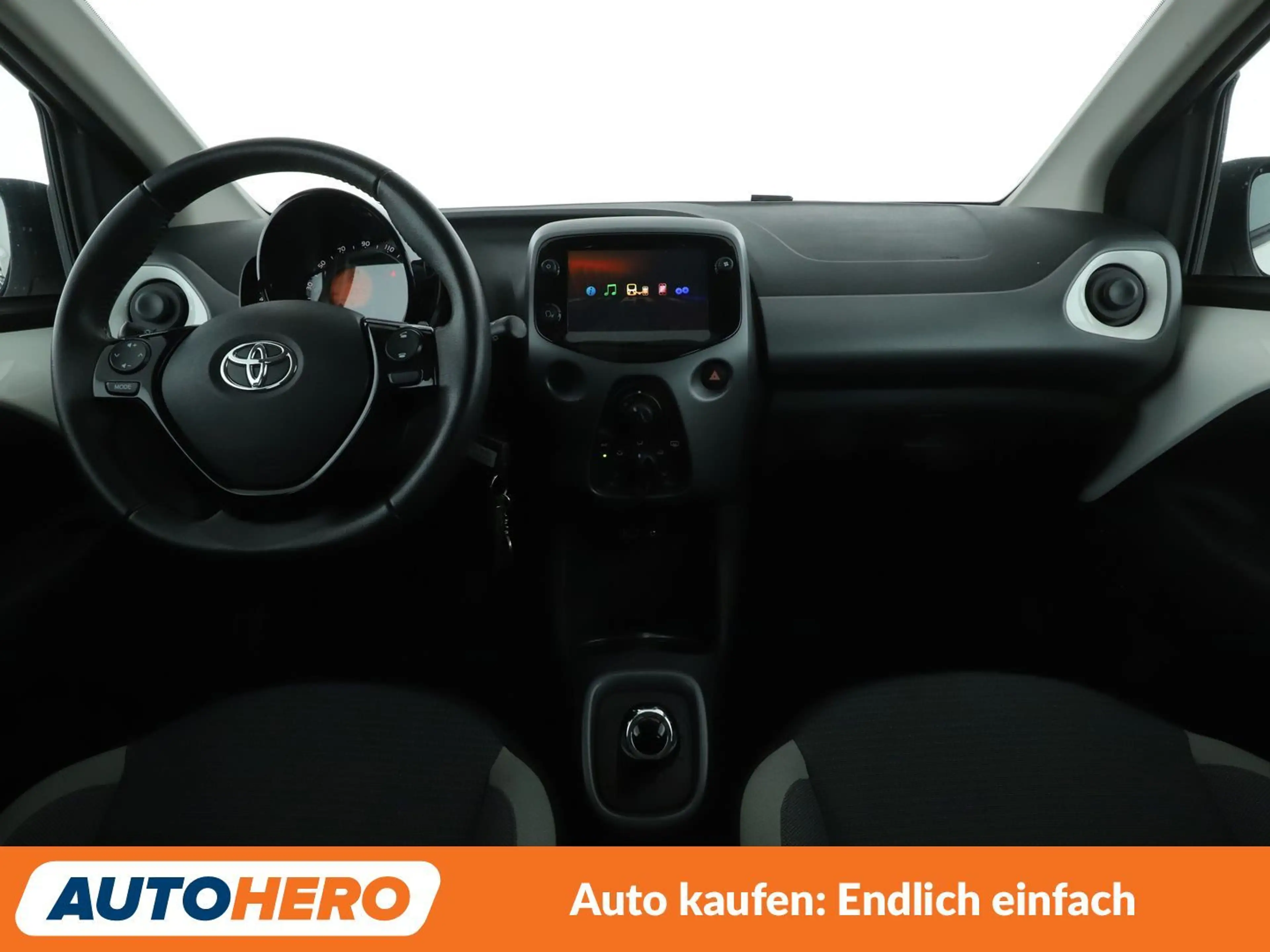 Toyota Aygo 1.0 x-play Team D*ALUFELGEN*BLUETOOTH* — photo 12