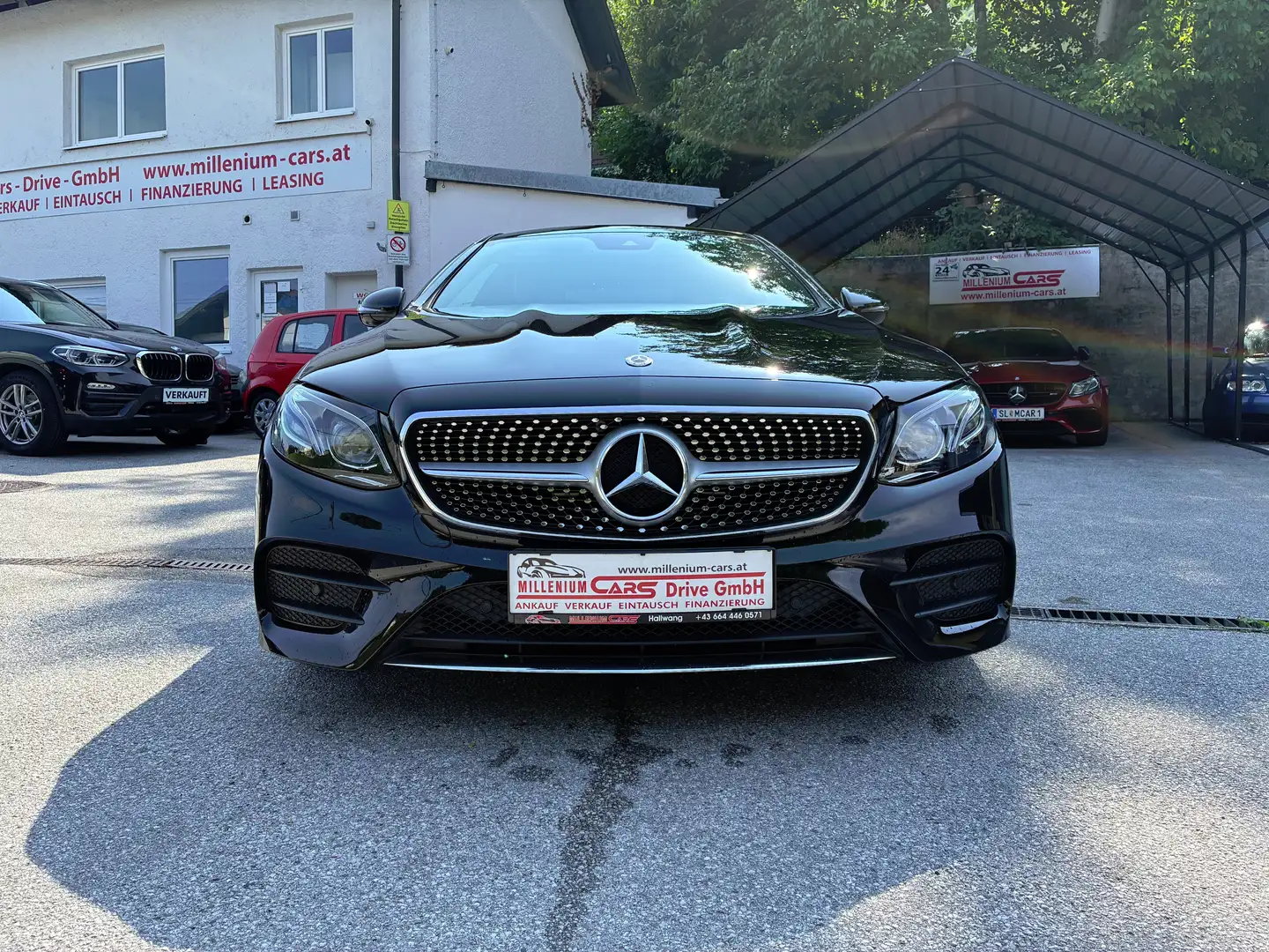Mercedes-Benz E 300 Coupe Aut AMG Line *Aktion Finanzierung FIX 6,274% Schwarz - 2