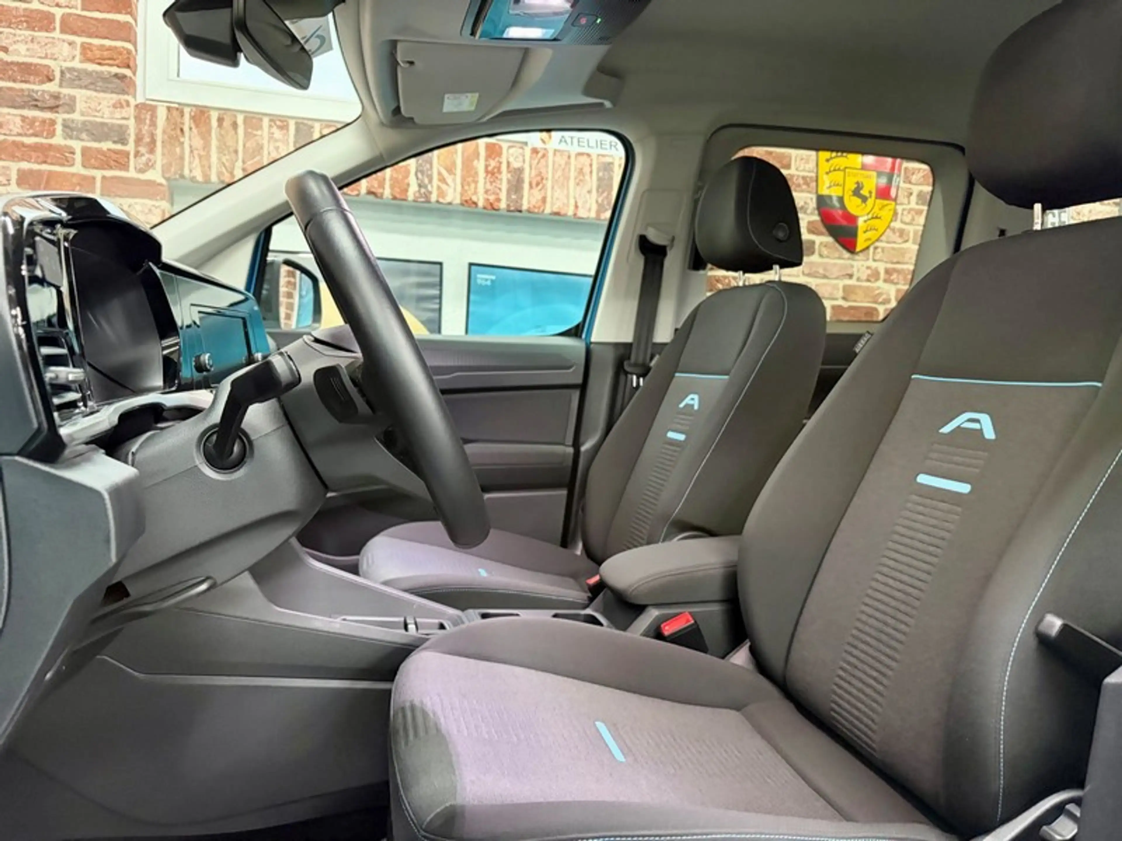 Ford Tourneo Connect Tourneo Connect 2.0 TDCi 122cv Auto ACTIVE — photo 5