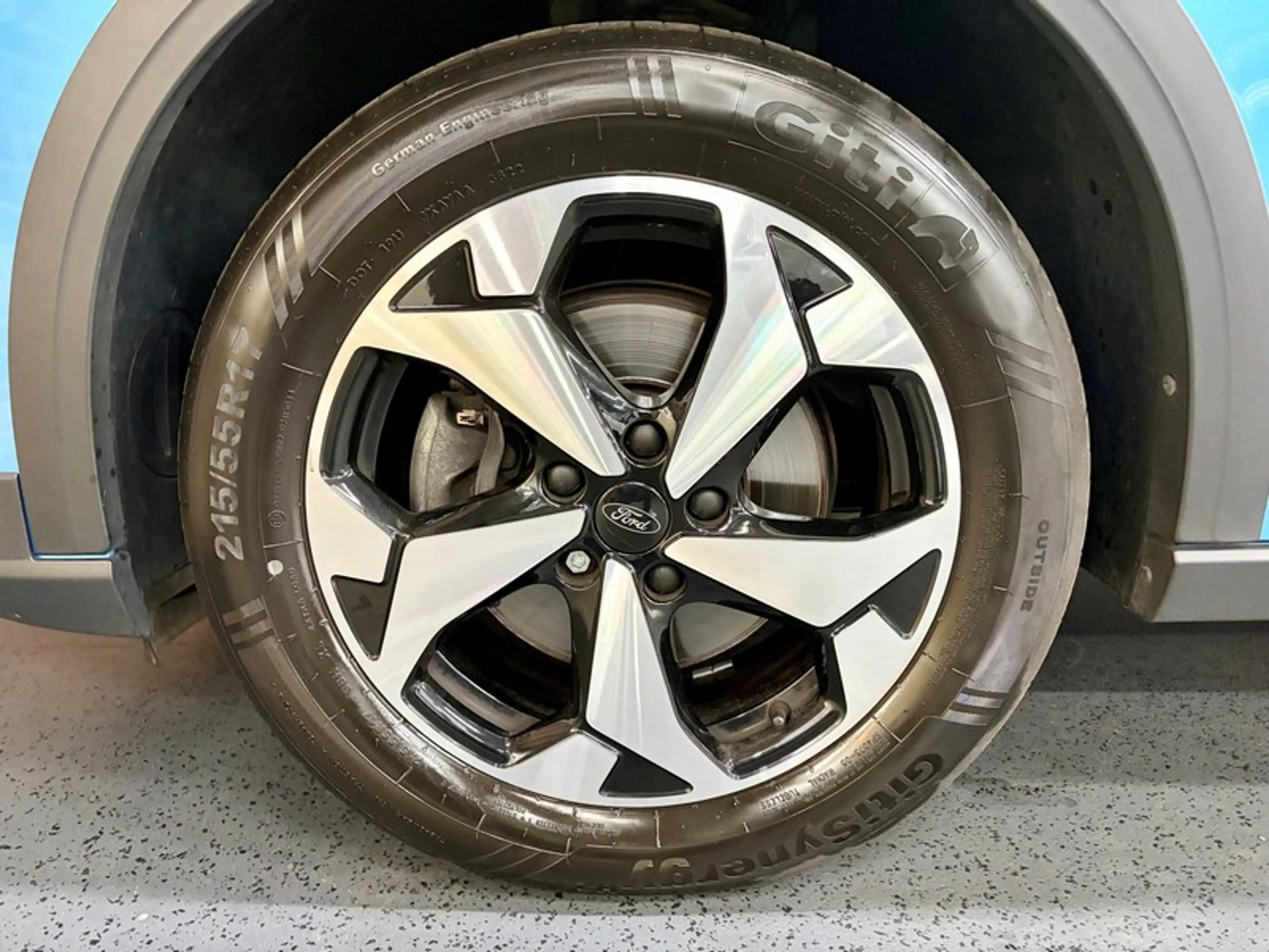 Ford Tourneo Connect Tourneo Connect 2.0 TDCi 122cv Auto ACTIVE — photo 3