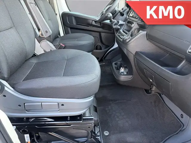 Fiat Ducato view 13