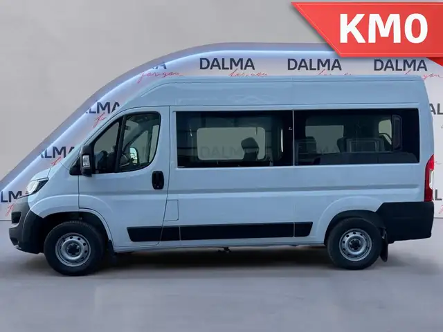 Fiat Ducato view 2