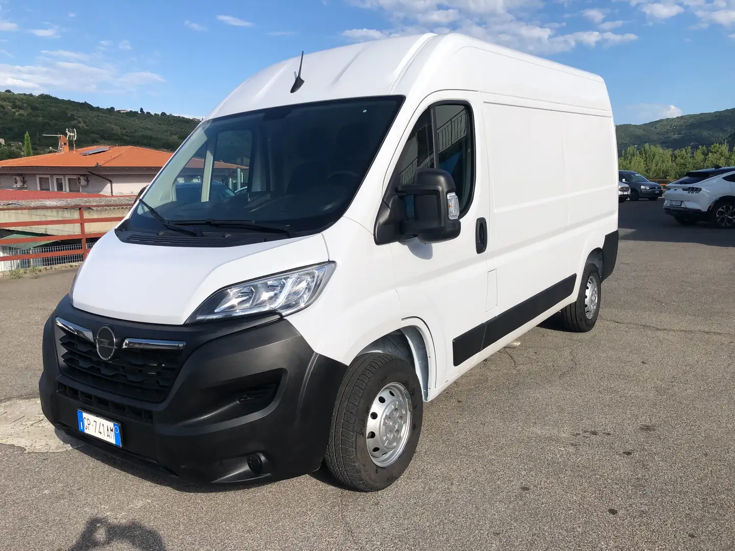 Opel Movano Wit - 1