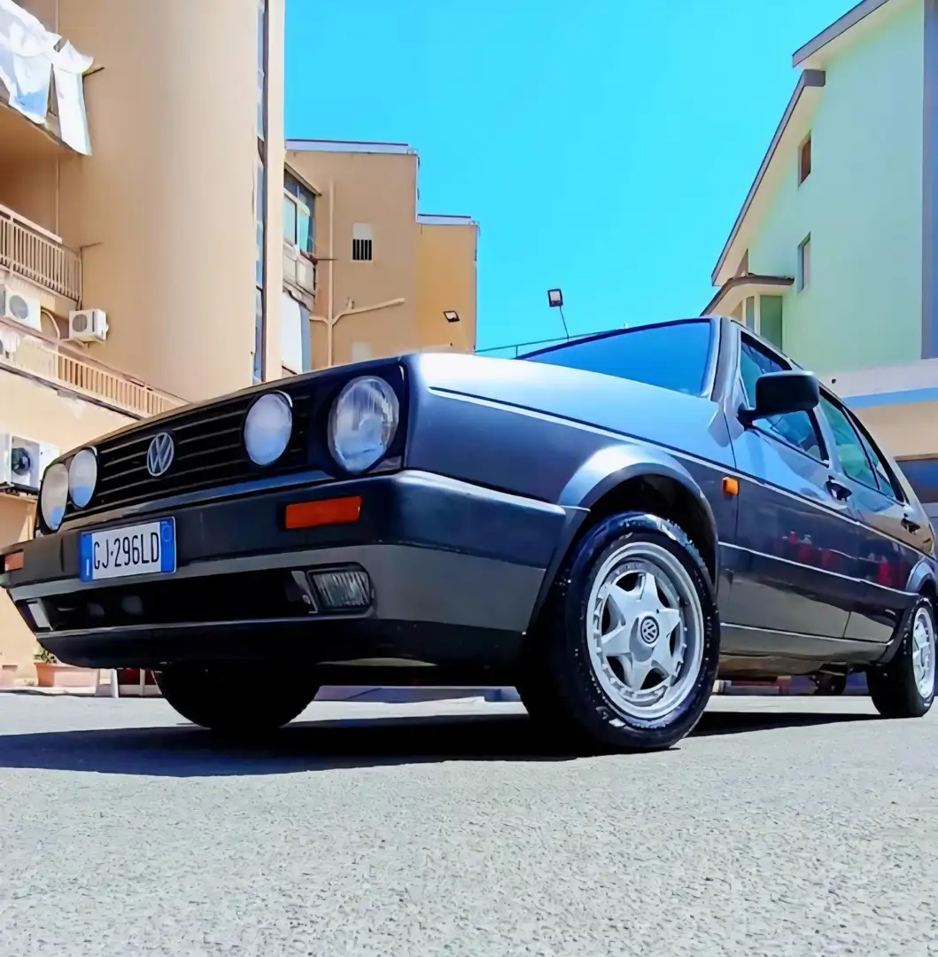 Volkswagen Golf 3p 1.3 GL 5m cat. - 1