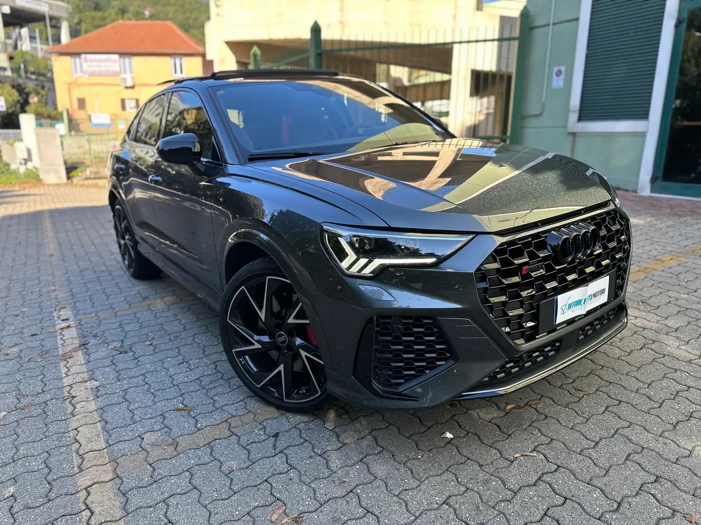 Audi RS Q3 Q3 Sportback RS 2.5 quattro s-tronic Grigio - 2