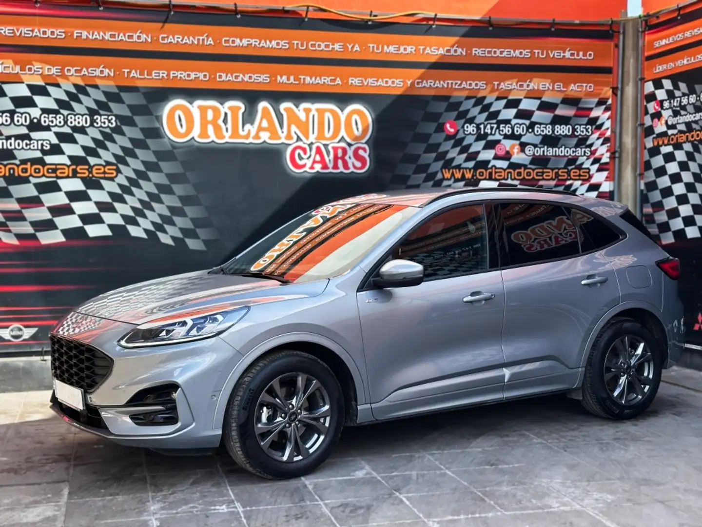 Ford Kuga 2.5 Duratec FHEV ST-Line X 4x2 Aut. Gris - 2