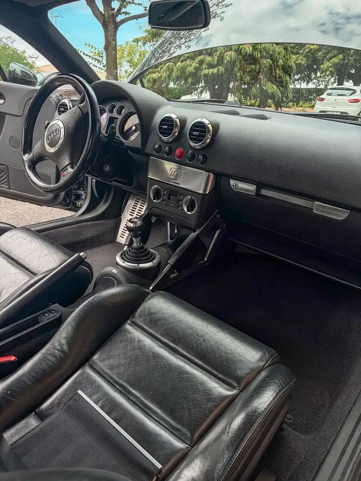 Audi TT 1.8T Quattro, foto 6