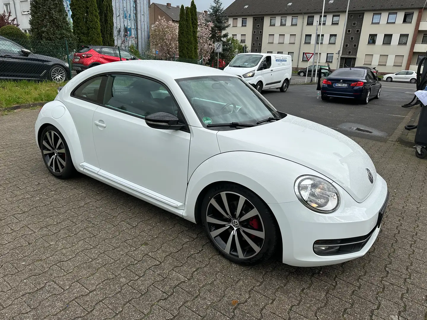 Volkswagen Beetle Sport 2.0 TSI*Automatik*Leder*Scheckheft Bílá - 2