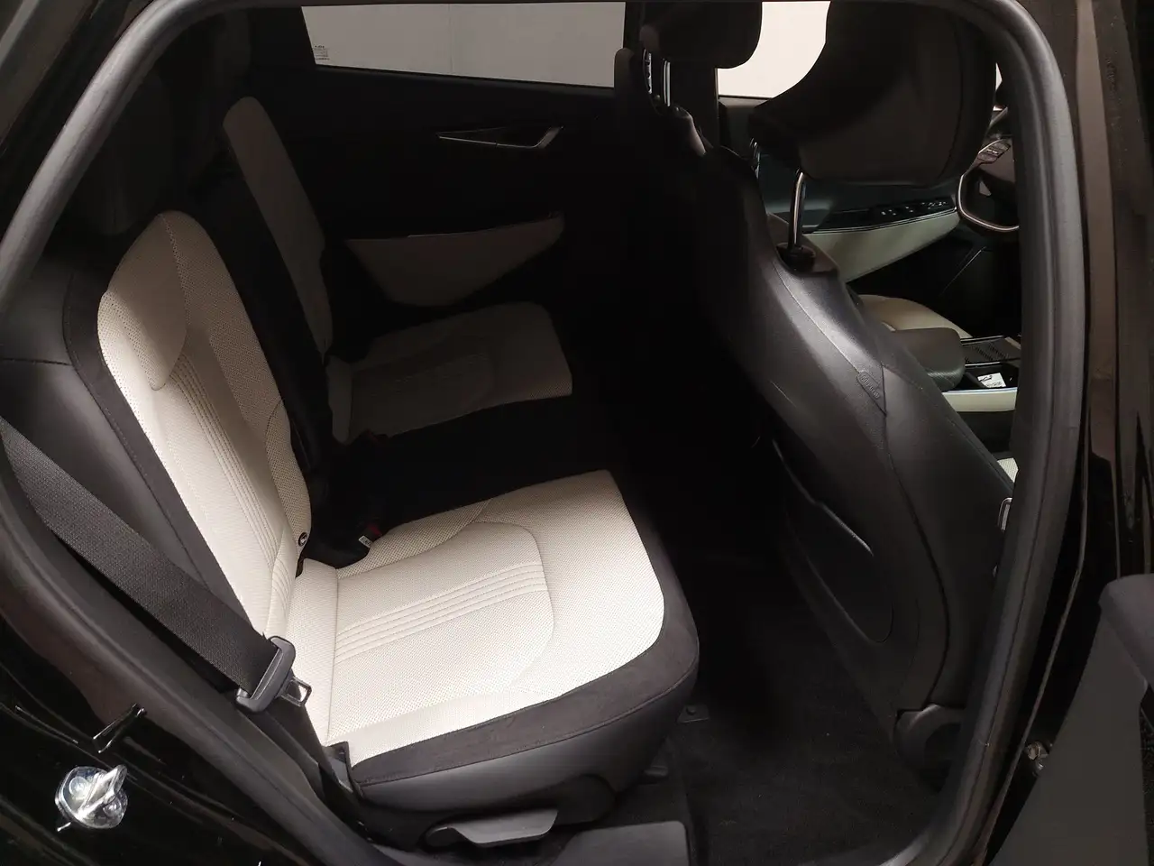 KIA EV6 GT-LINE 325CH - 77KWH - AWD - HUD - CAMÉRA DE RECUL