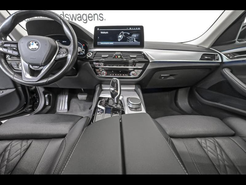 BMW 530 e  xDrive Touring — photo 7